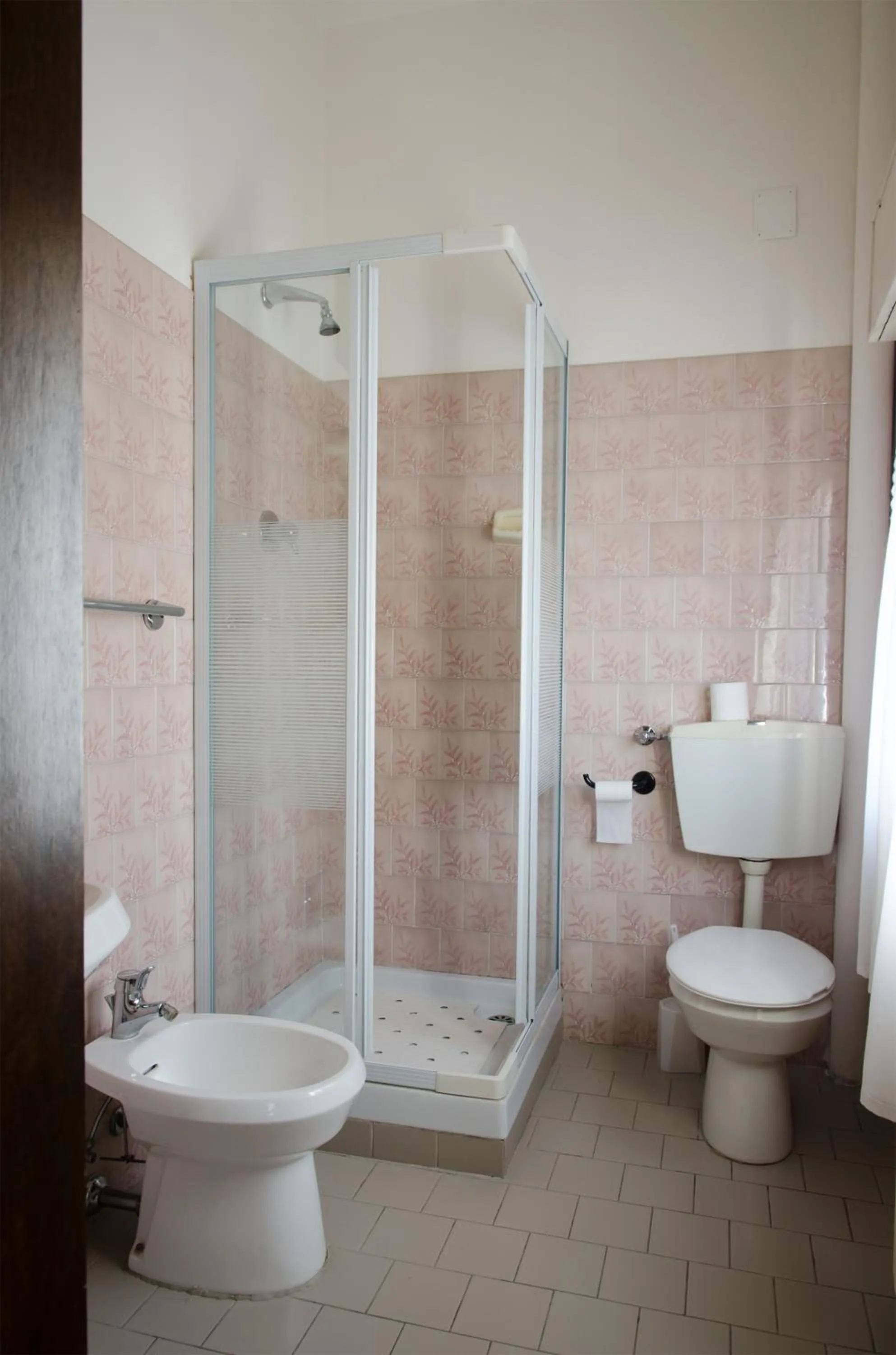 Shower in Hotel Capriolo