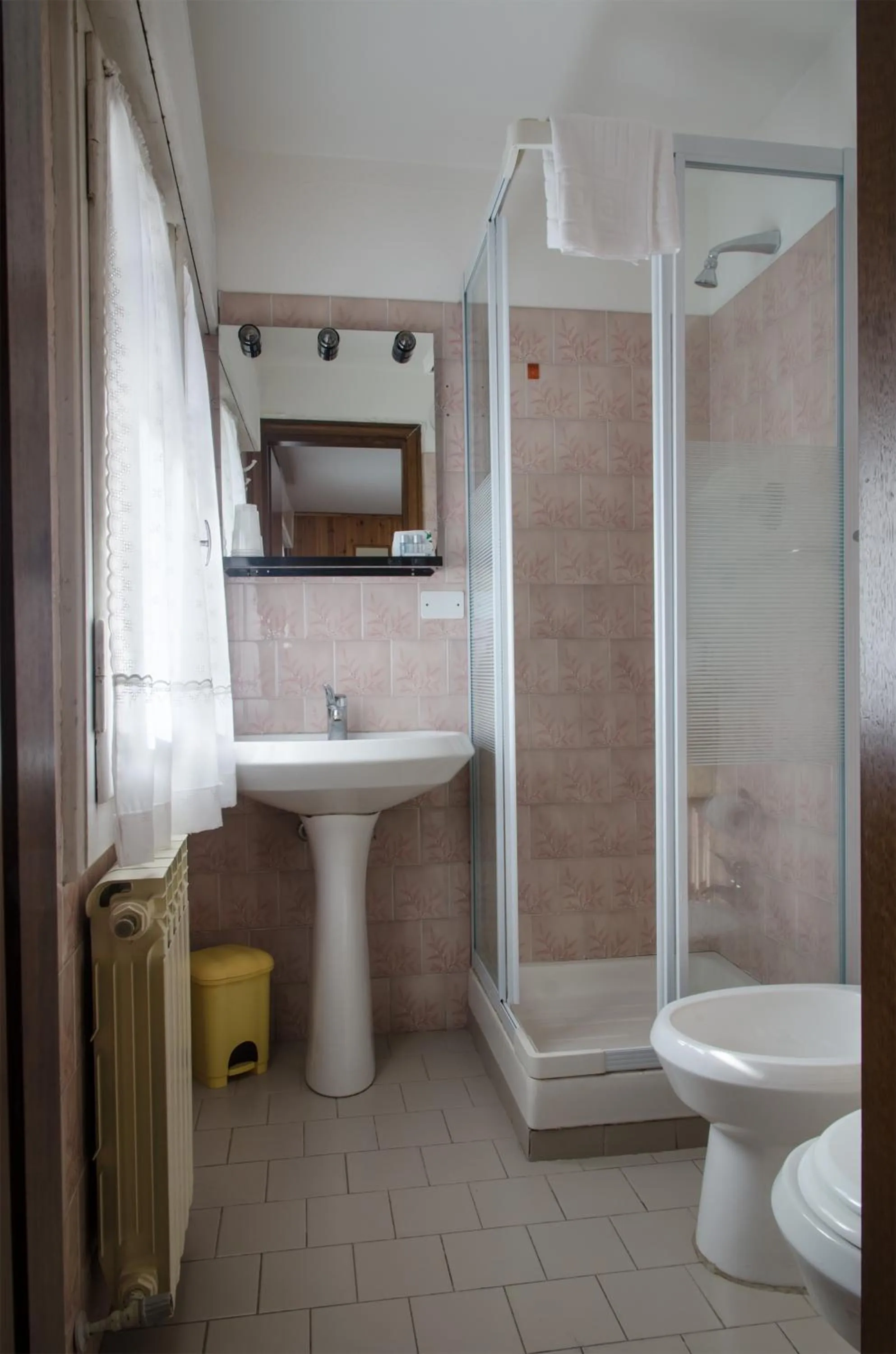 Bathroom in Hotel Capriolo