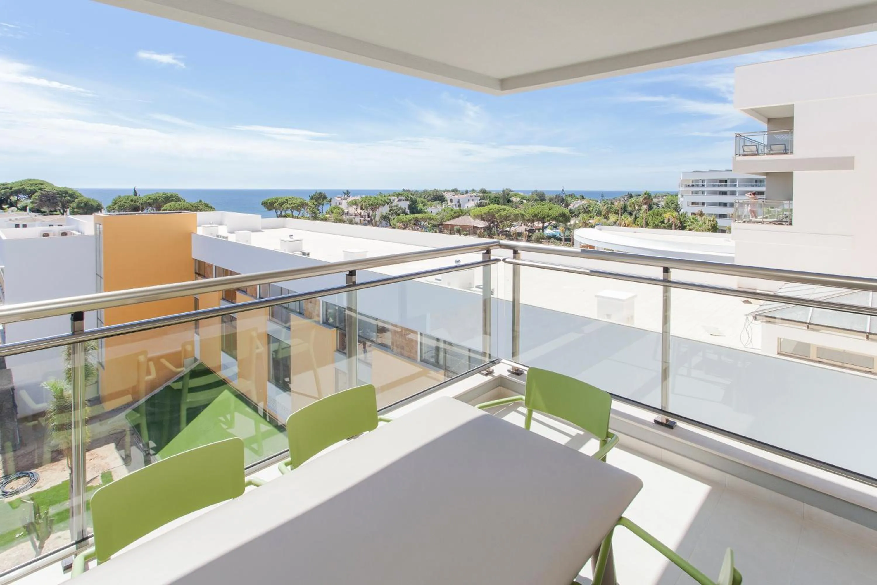 Balcony/Terrace in Alfagar Aparthotel
