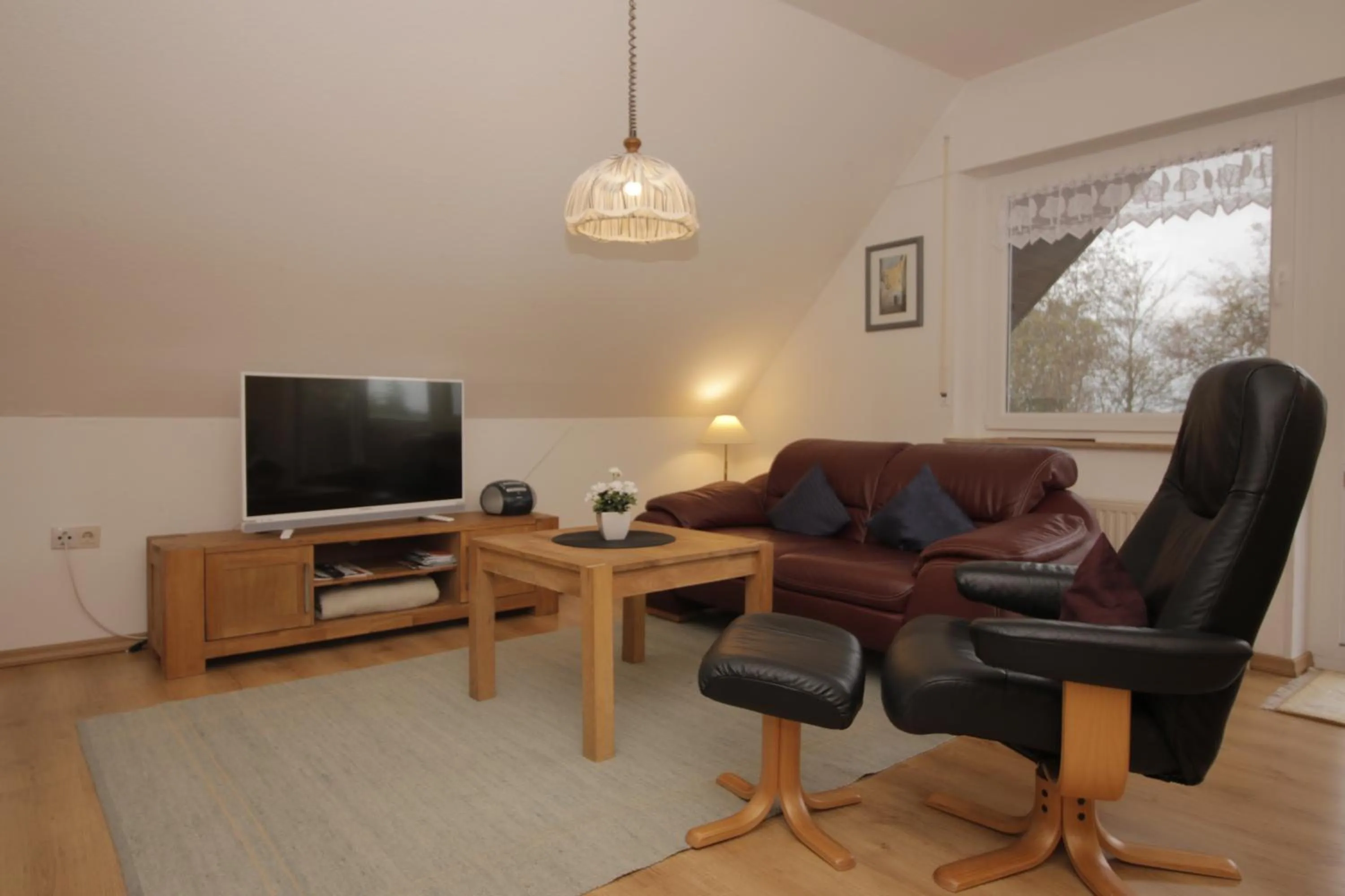 TV and multimedia in Strandgerste