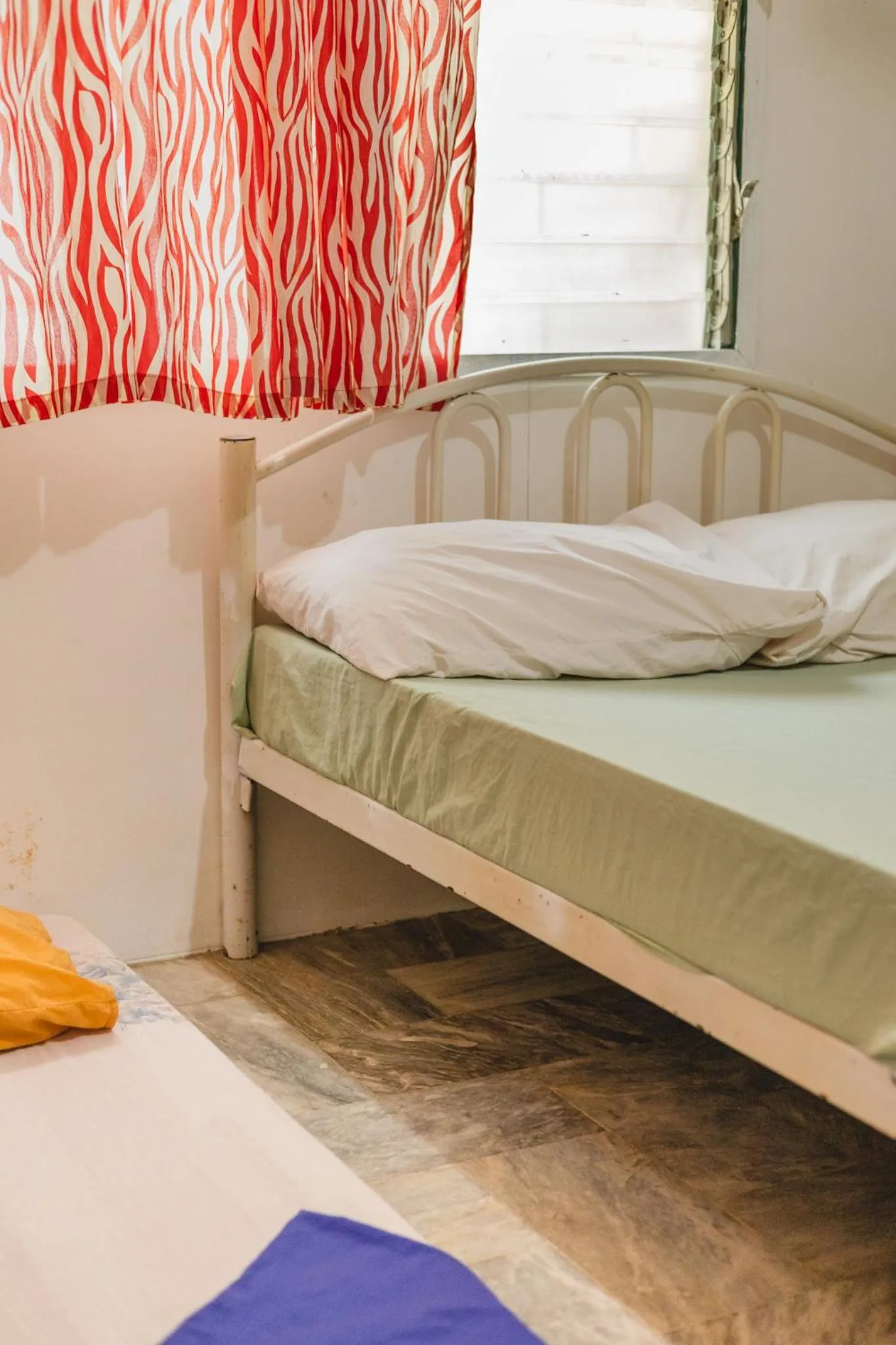 Puerto Galera Hostel