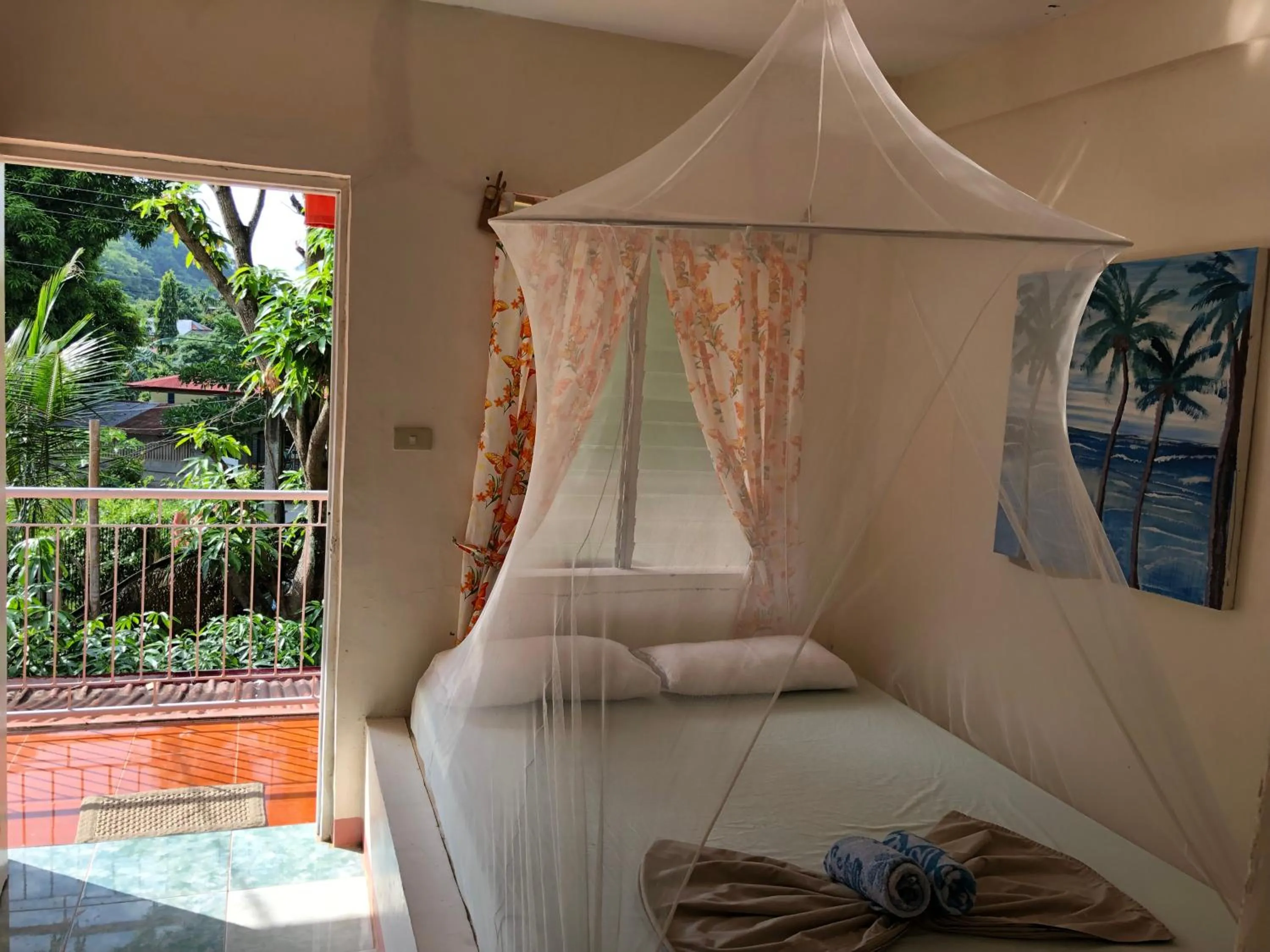 Bed in Puerto Galera Hostel