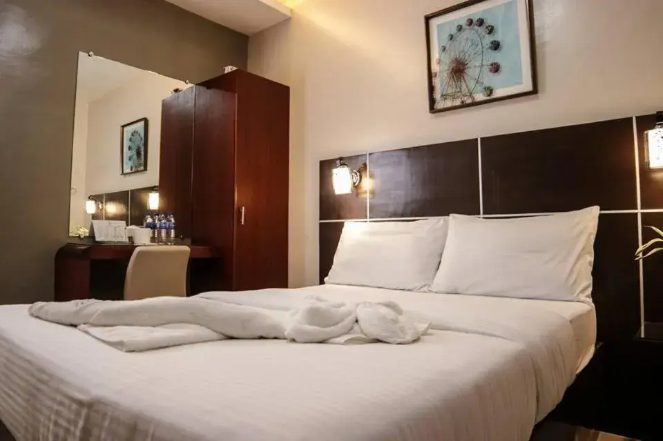 Deluxe Queen Suite in Mezza Hotel Deluxe Queen Suite in Mezza Hotel