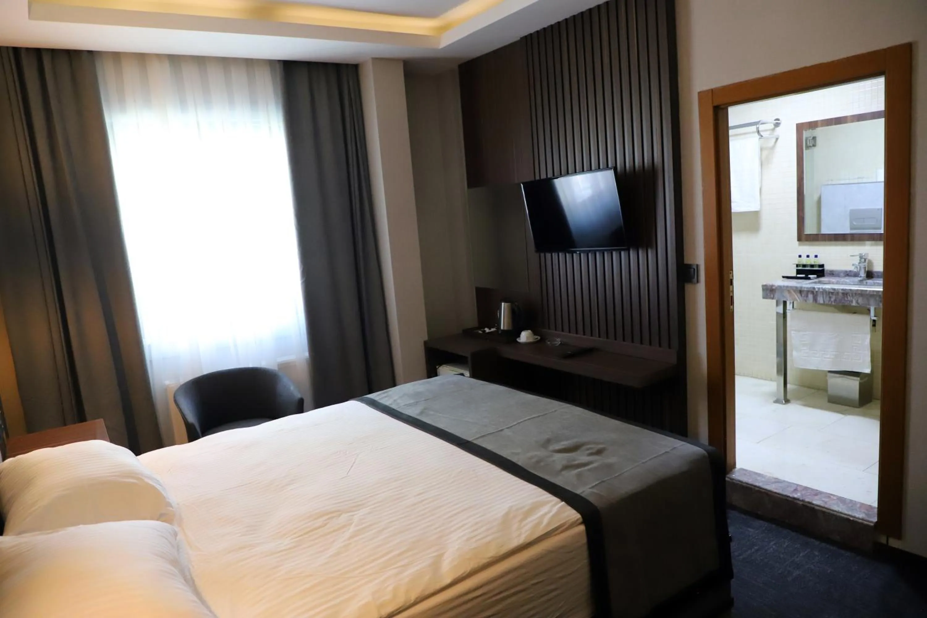 Bedroom in Cenas Otel - Cengiz ASLAN