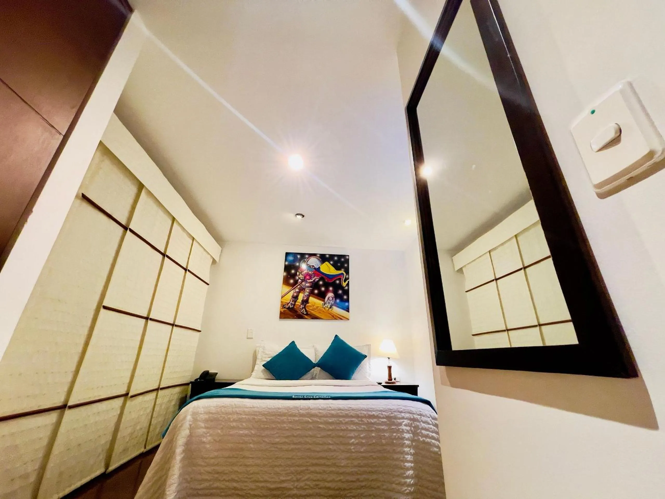 Bedroom, Bed in Hotel Santa Cruz Bogotá