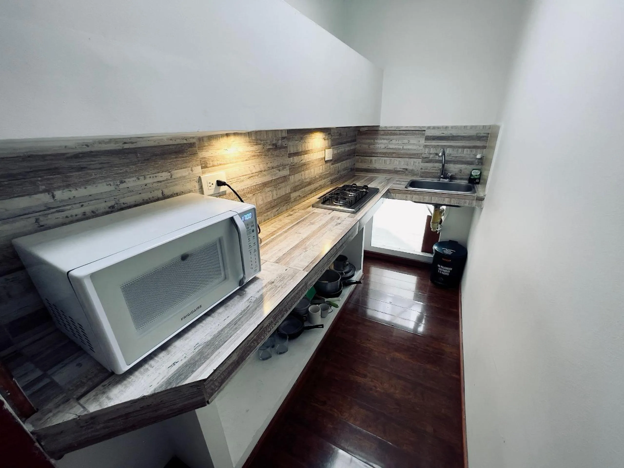 Kitchen or kitchenette in Hotel Santa Cruz Bogotá