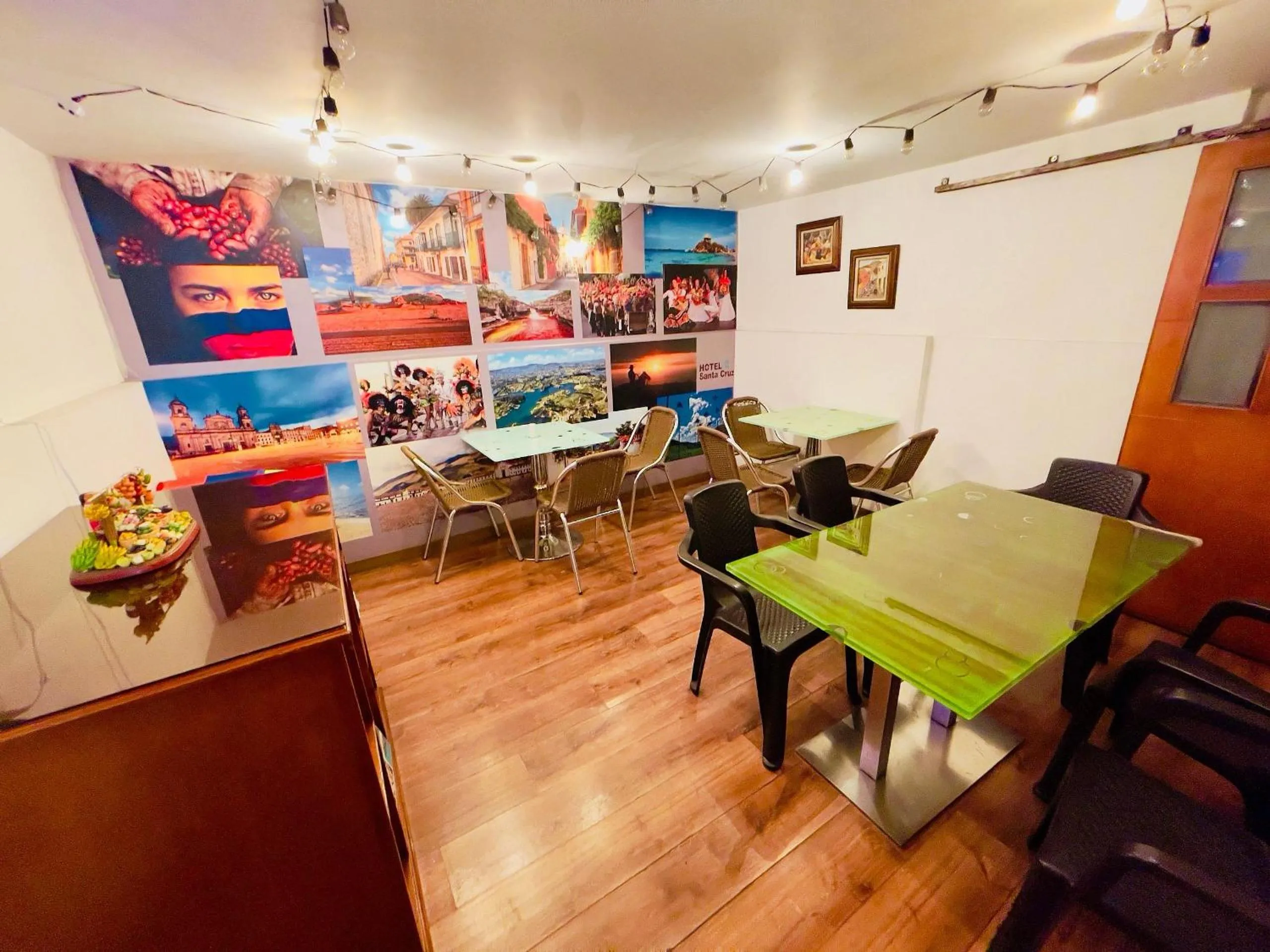 Dining area in Hotel Santa Cruz Bogotá