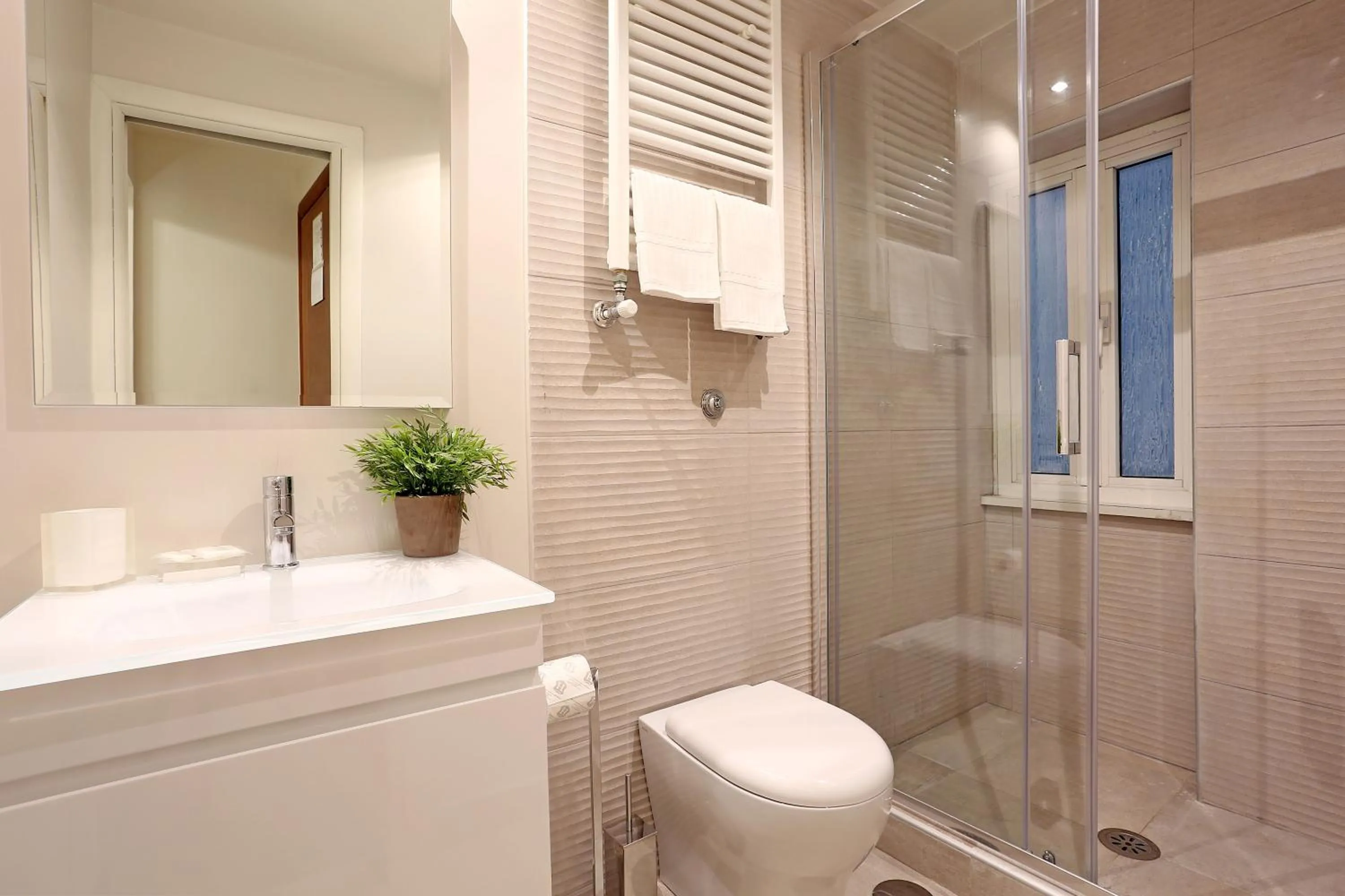 Bathroom in Daplace - Arena House