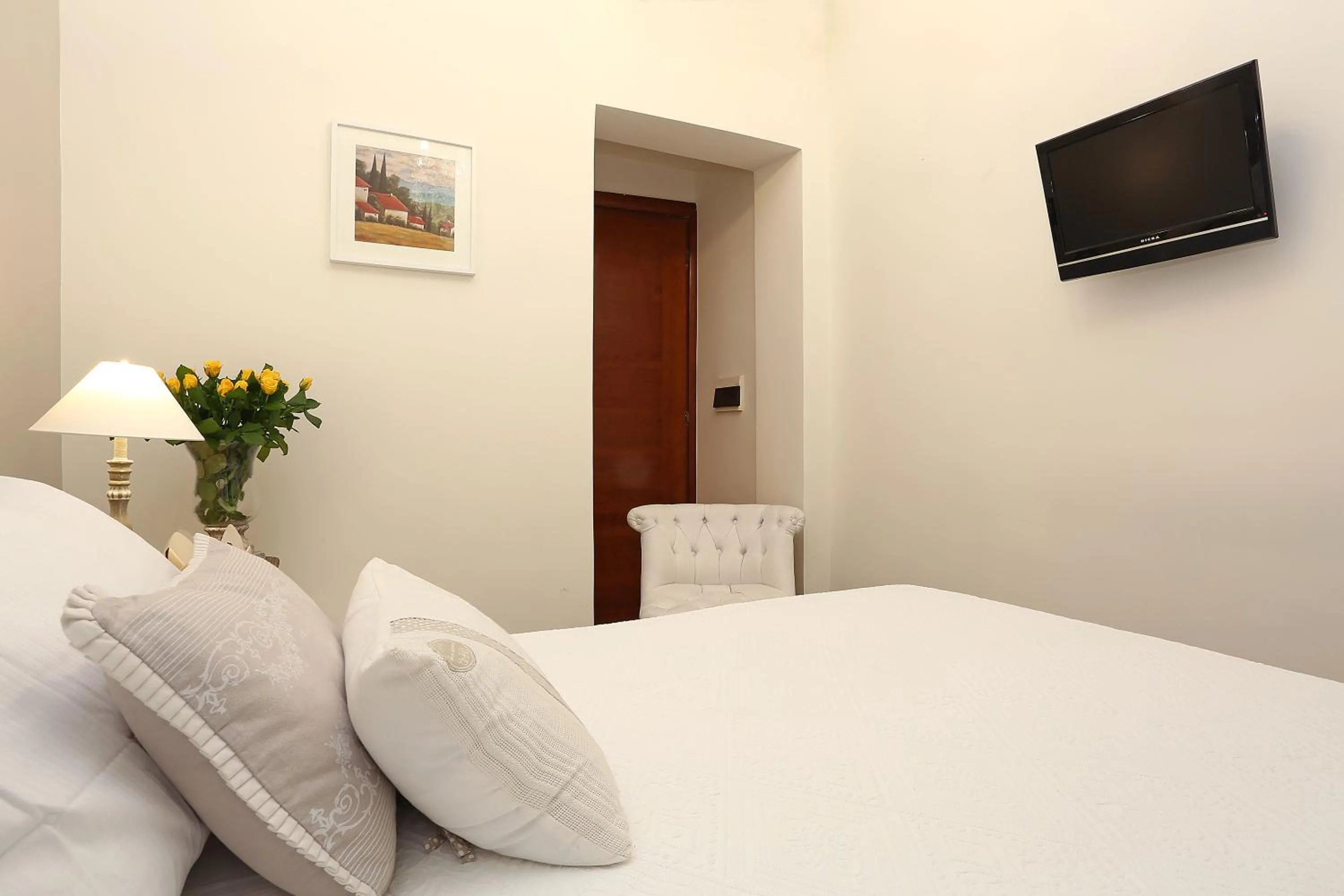 Bedroom, Bed in Daplace - Arena House