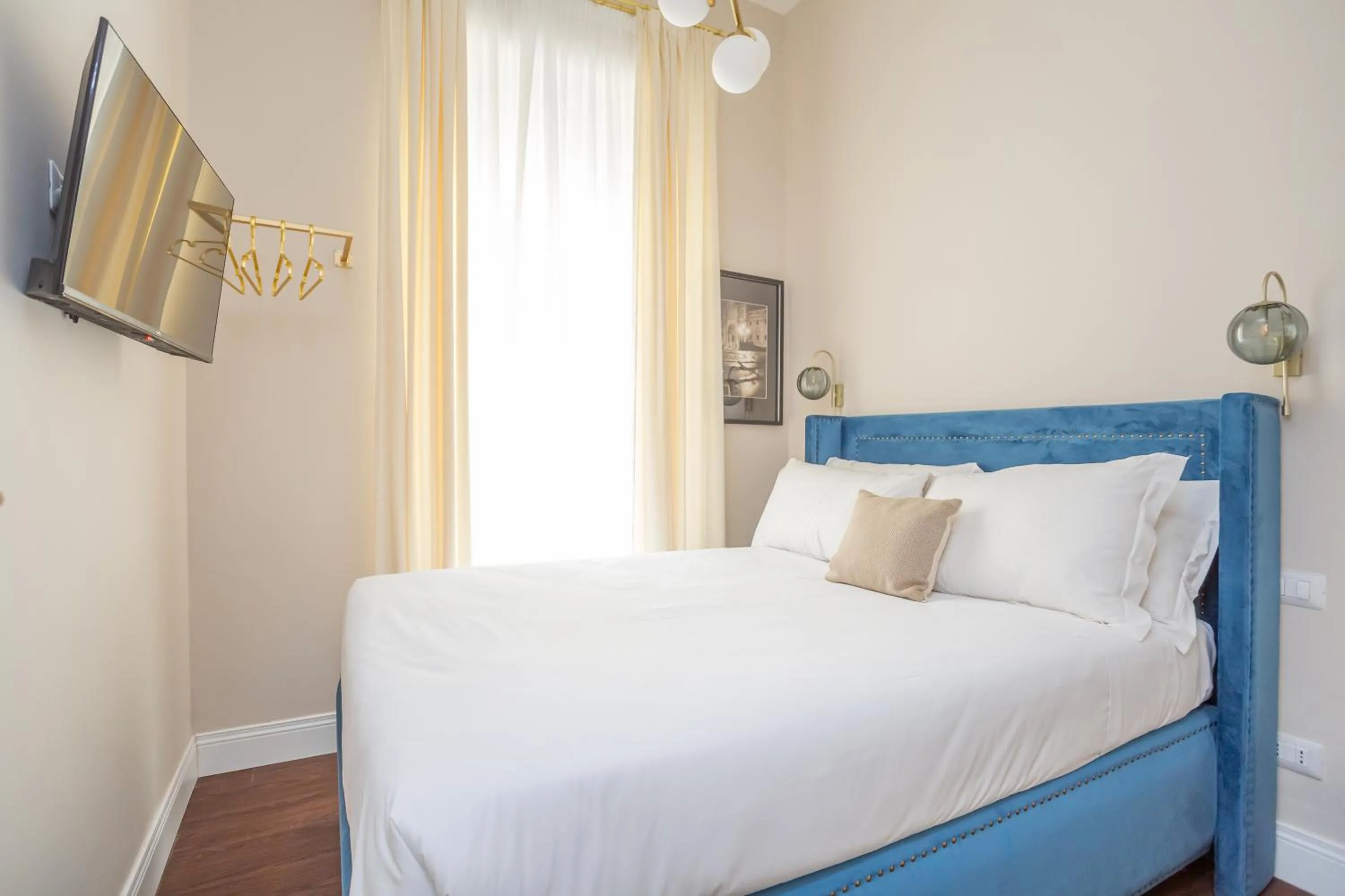 Photo of the whole room, Bed in Daplace - Arena House