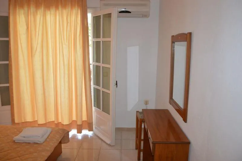 Bed in Philippos Hotel