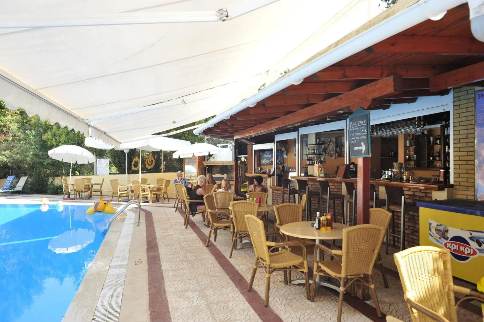 BBQ facilities in Philippos Hotel