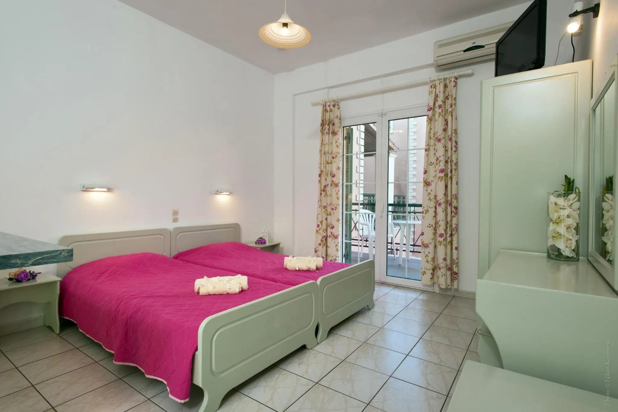 Bedroom, Bed in Philippos Hotel