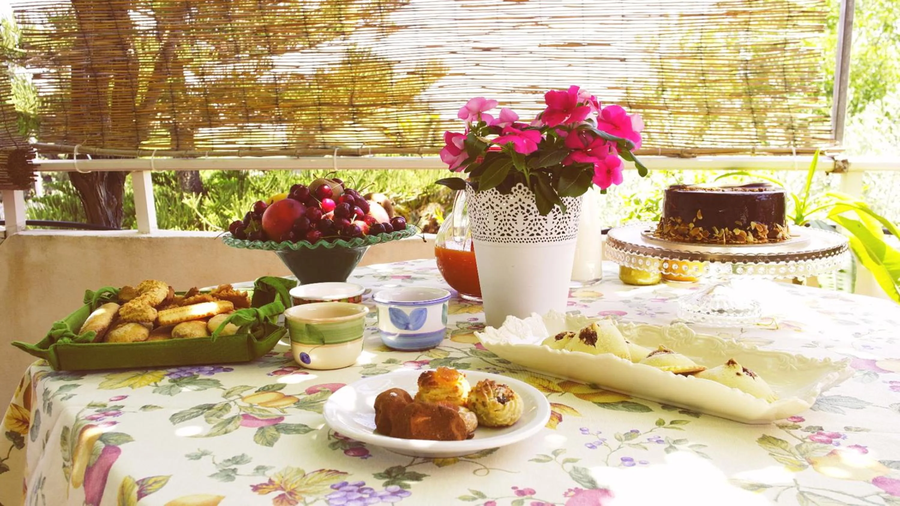 Food and drinks in Giogaia