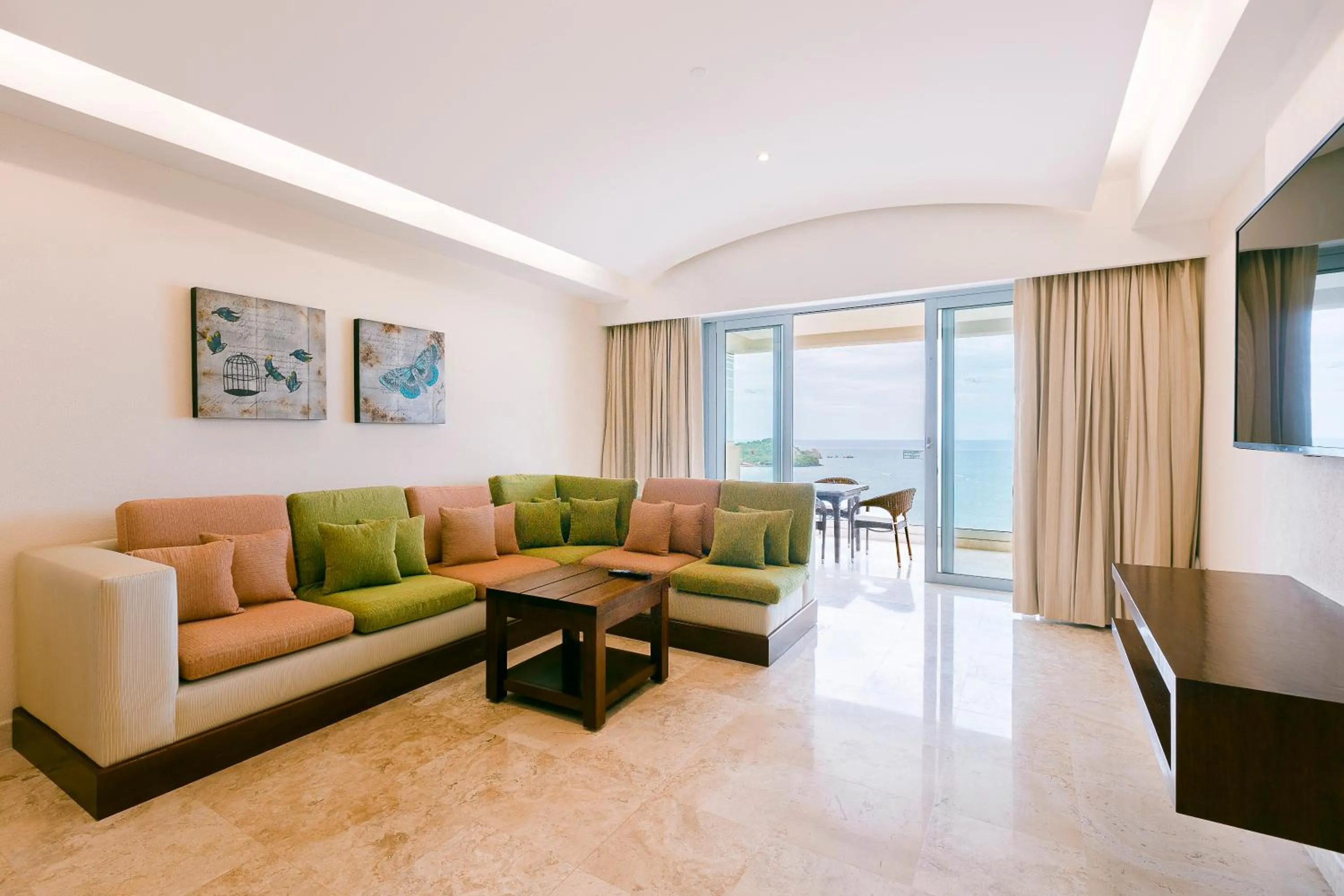 Living room in Azul Ixtapa Grand All Inclusive Suites - Spa & Convention Center