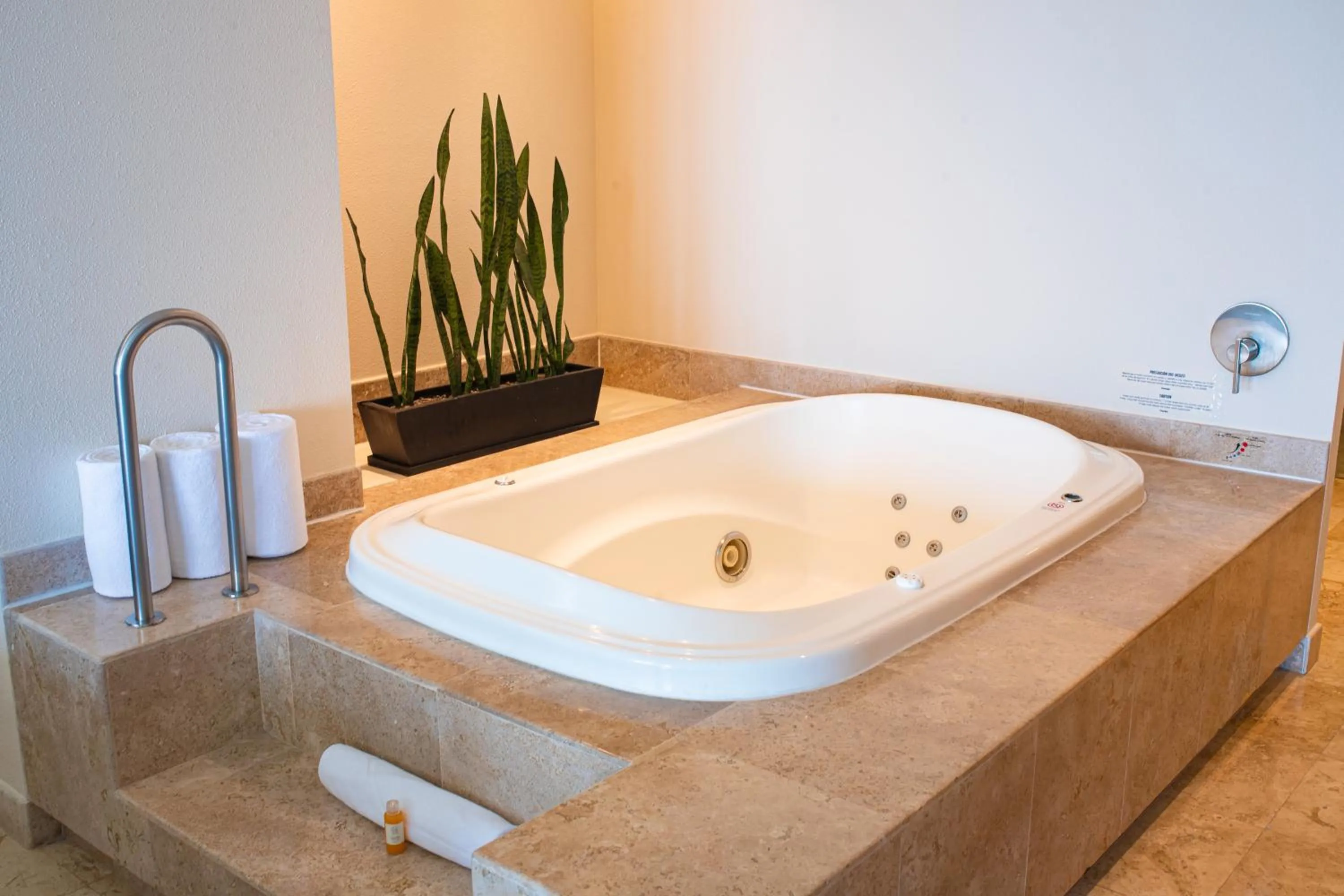 Bedroom in Azul Ixtapa Grand All Inclusive Suites - Spa & Convention Center