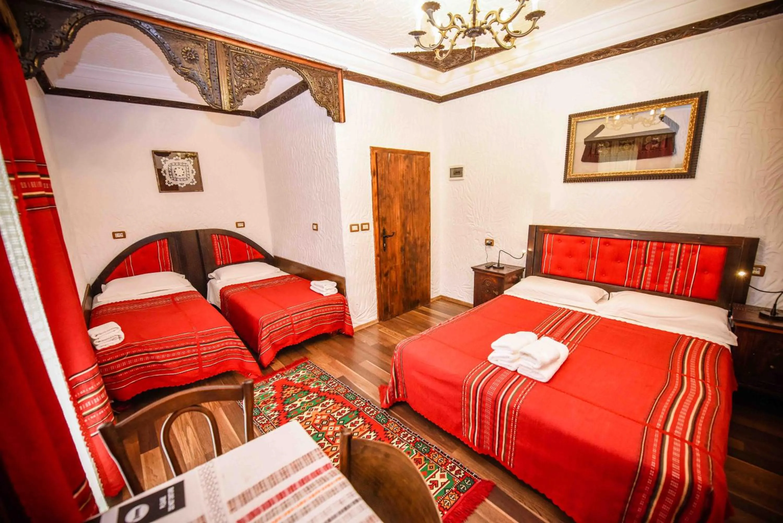 Photo of the whole room, Bed in Hotel Tradita