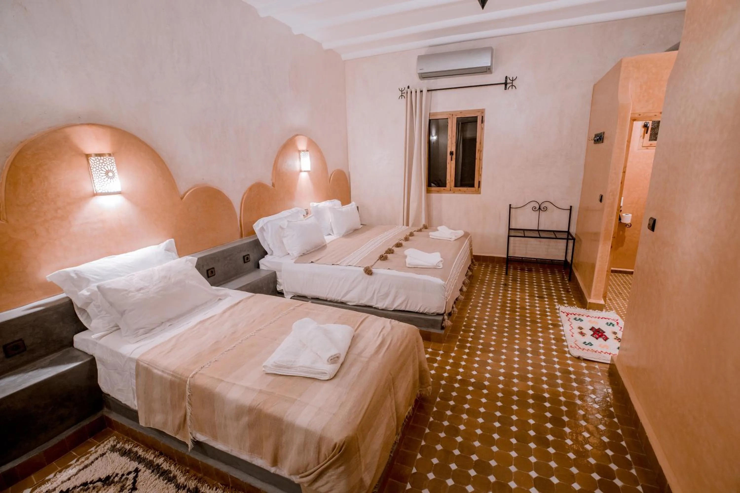 Bed in Hassilabiad Appart Hotel