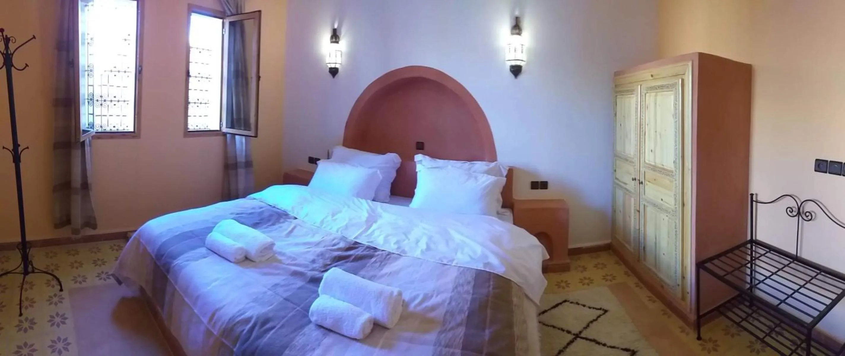 Bed in Hassilabiad Appart Hotel