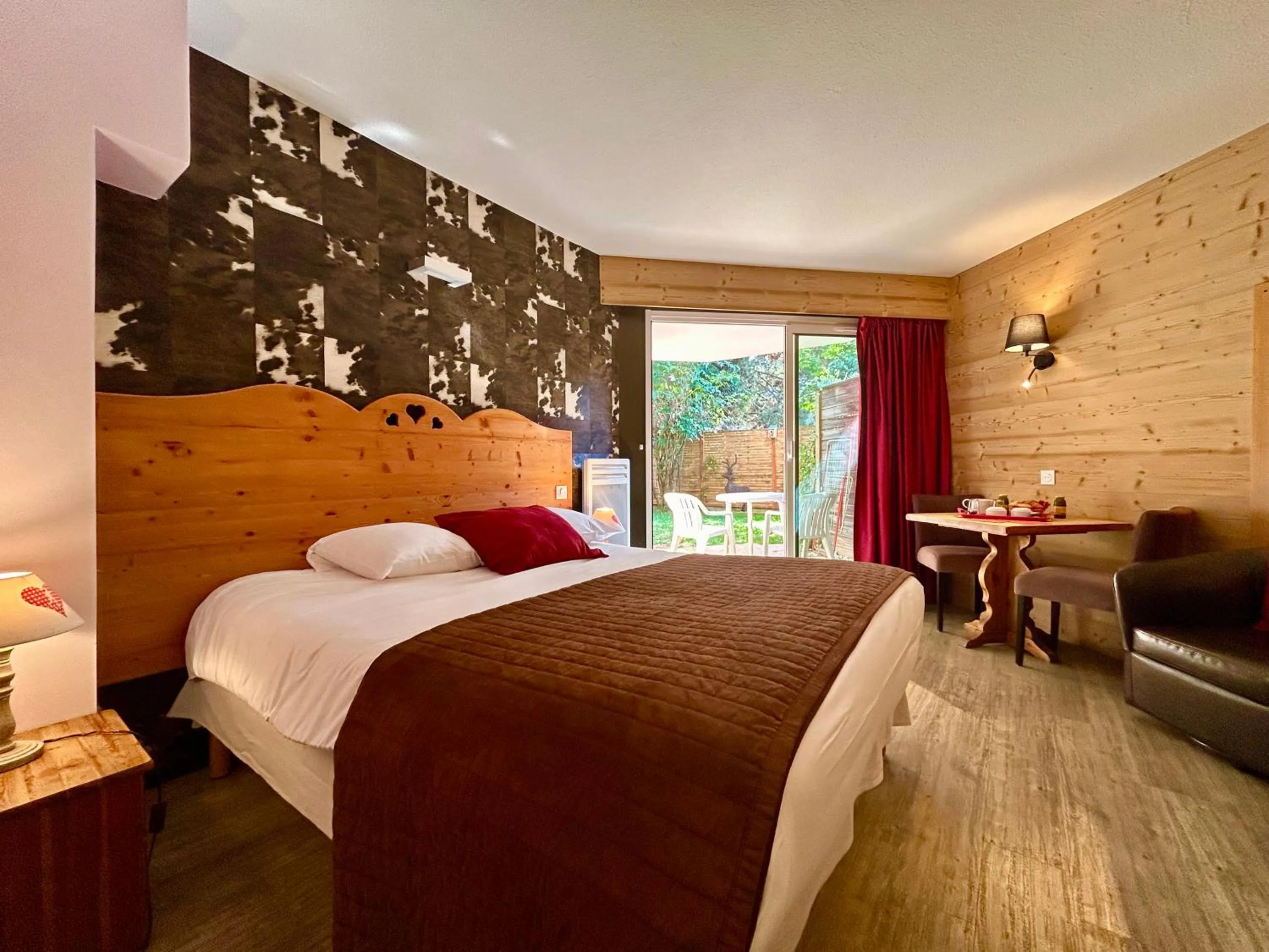 Double Room (2 Adults) in Résidence Côté Chalet