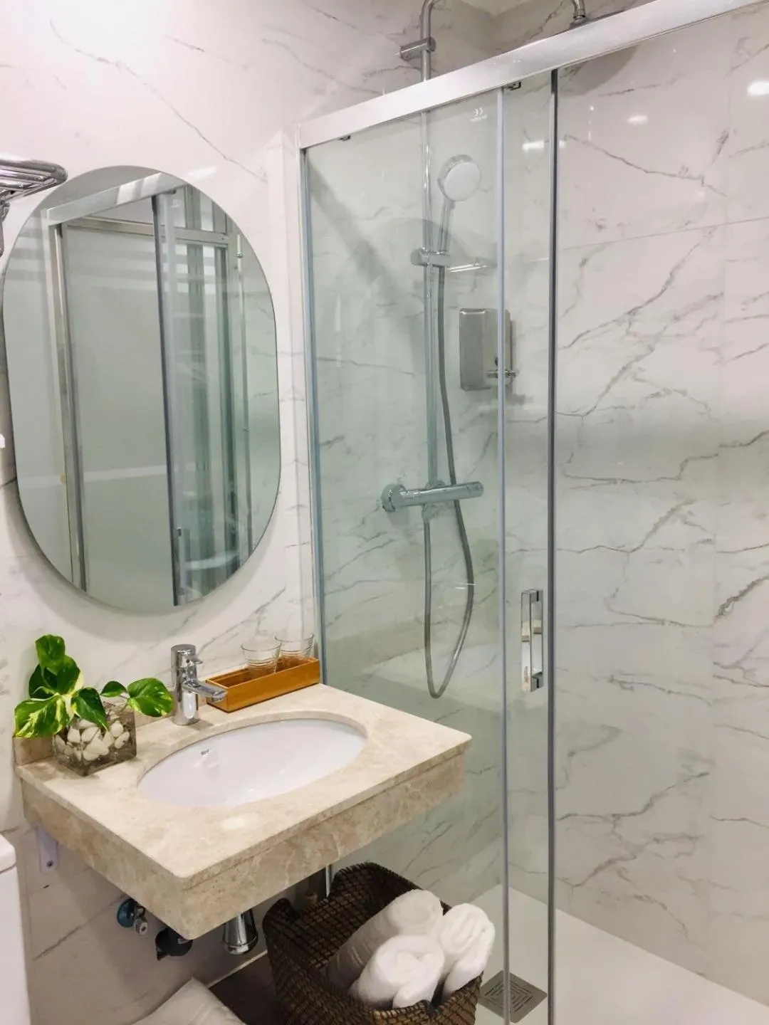 Bathroom in Hostal Palacio Luna