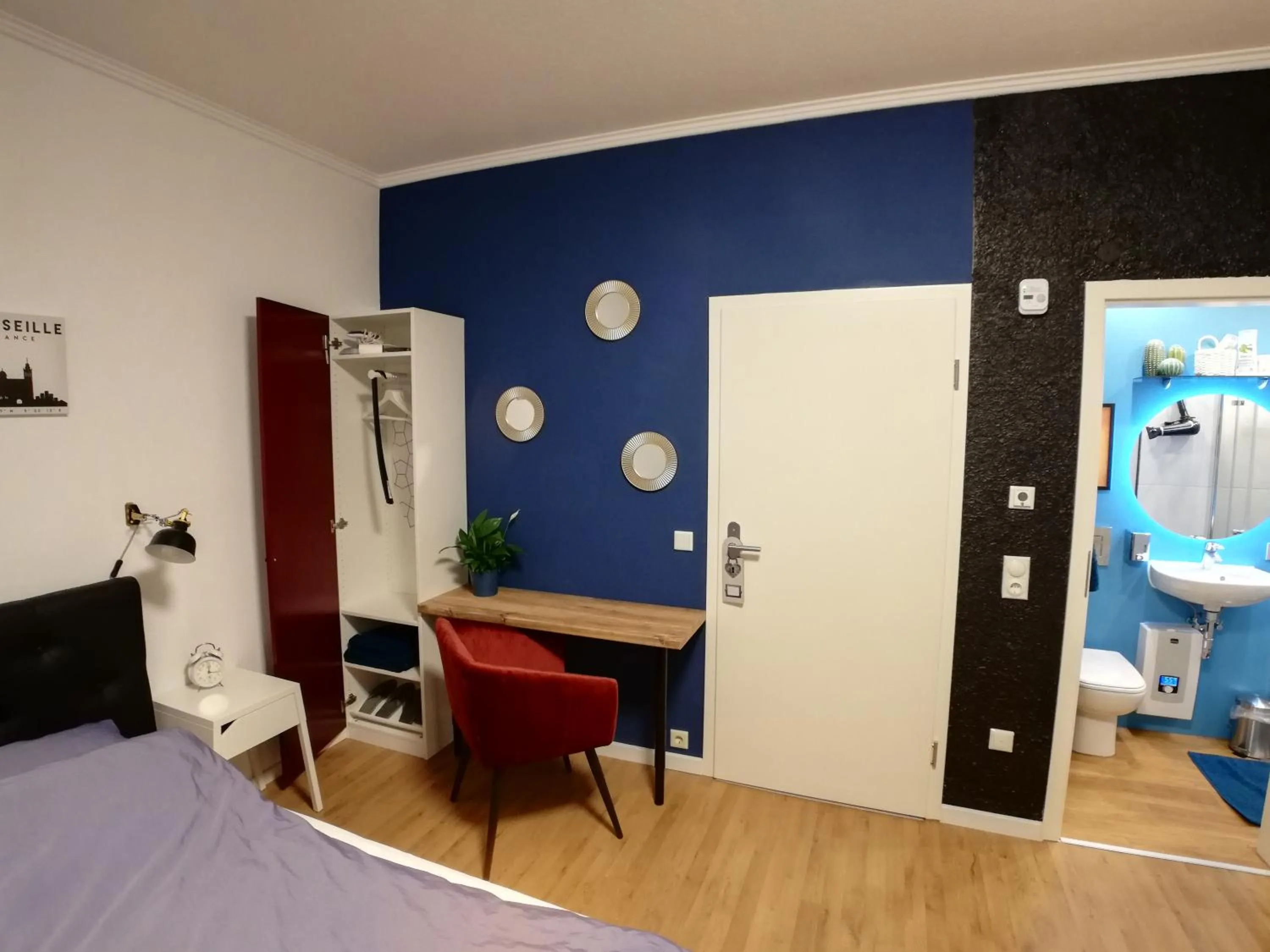 Bathroom, Bed in Dream & Relax Apartment's Messe