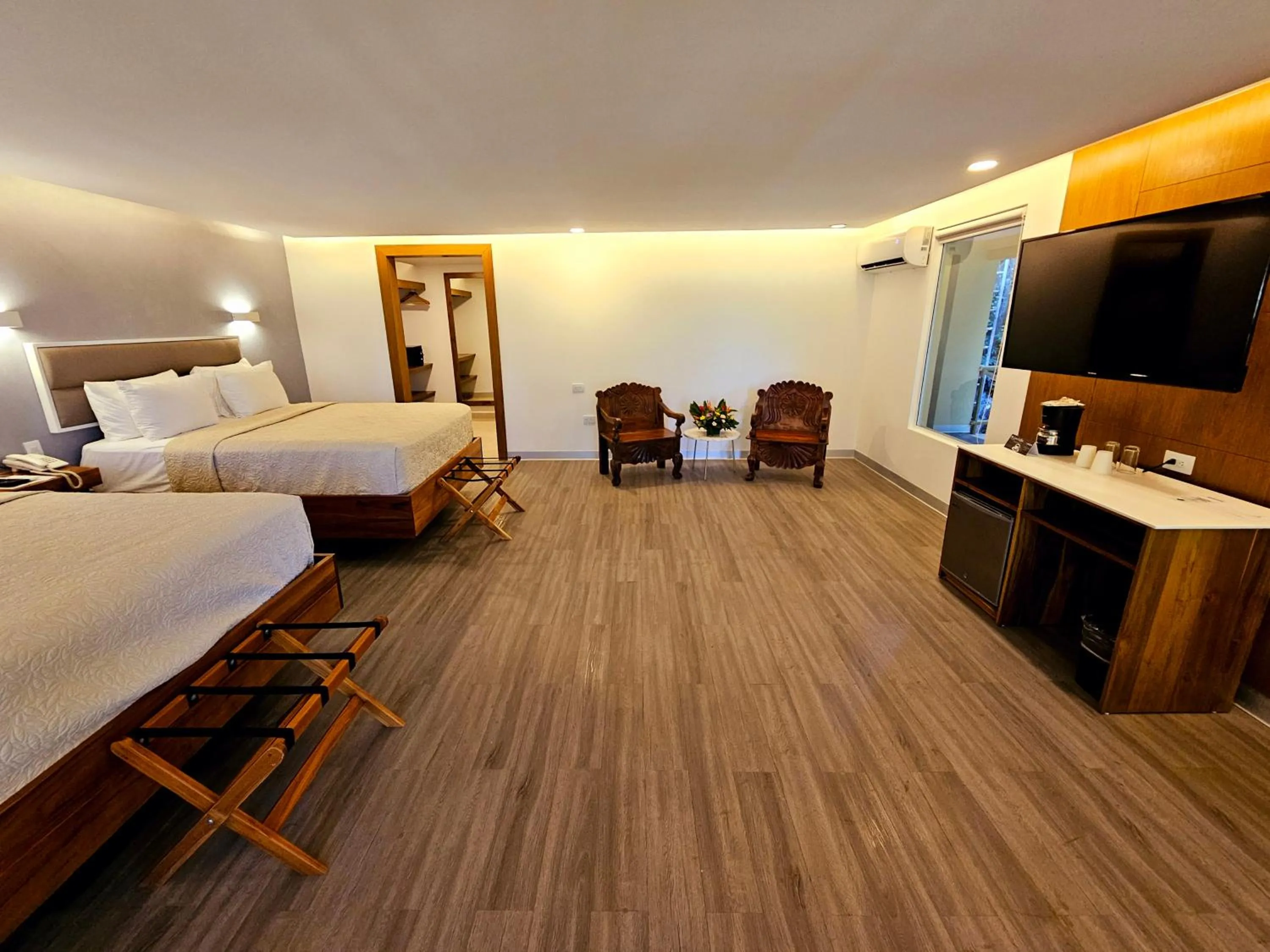 Bed in Hotel La Mariposa