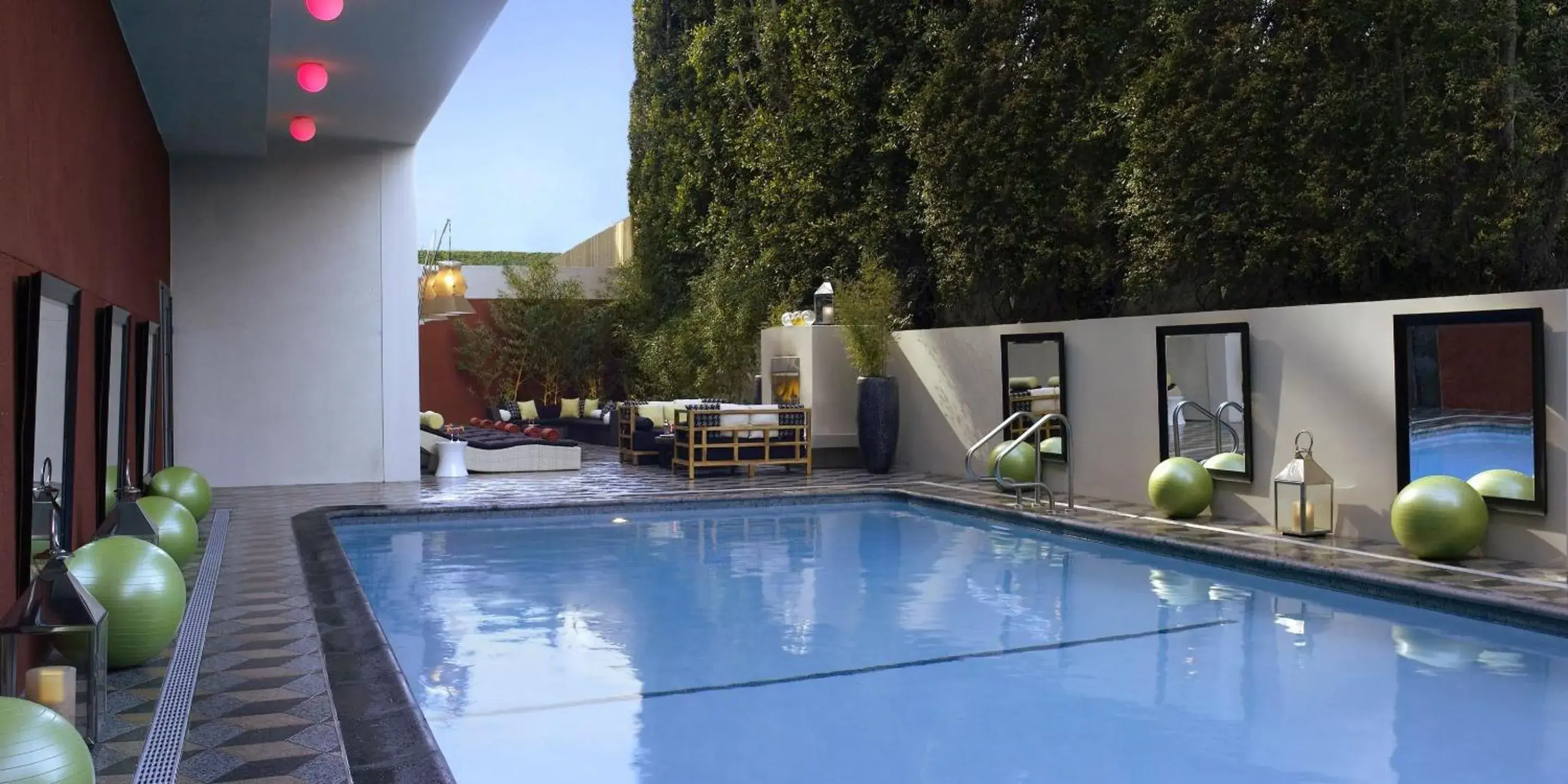 Swimming pool in Kimpton Hotel Palomar Los Angeles Beverly Hills by IHG Swimming pool in Kimpton Hotel Palomar Los Angeles Beverly Hills by IHG