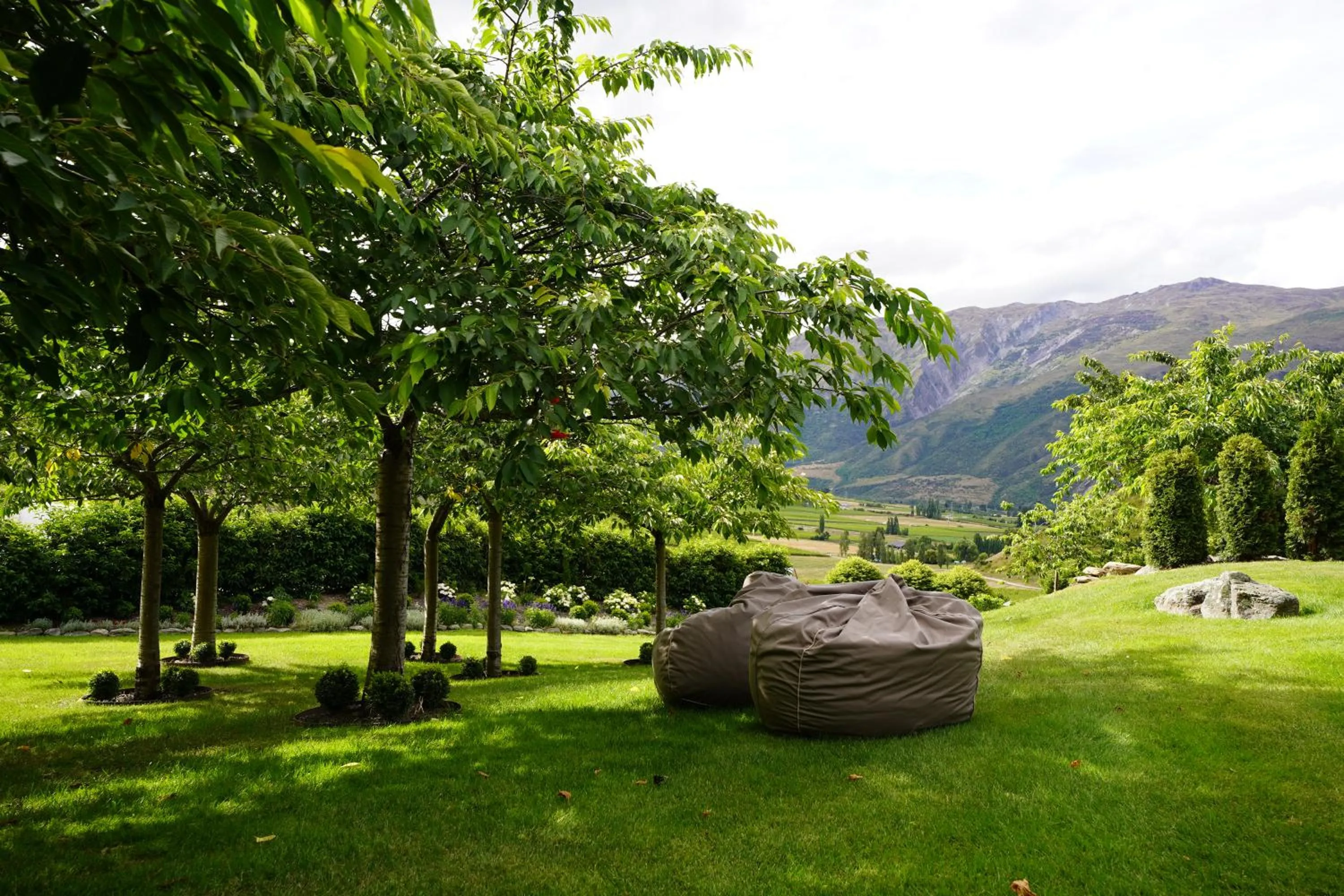 Garden in Mt Rosa Lodge Boutique Vineyard Accommodation