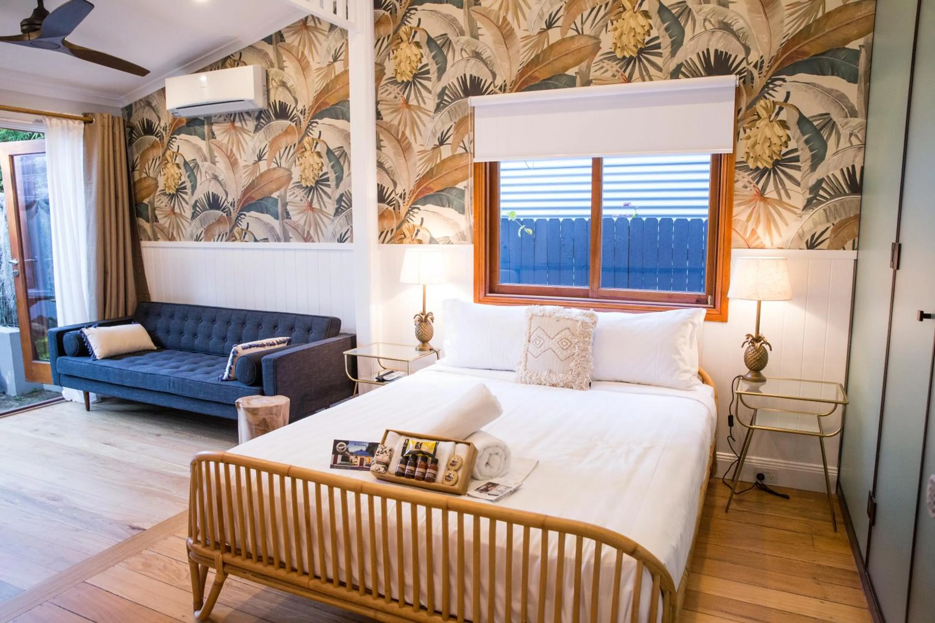 Bed in Bayhaven Lodge