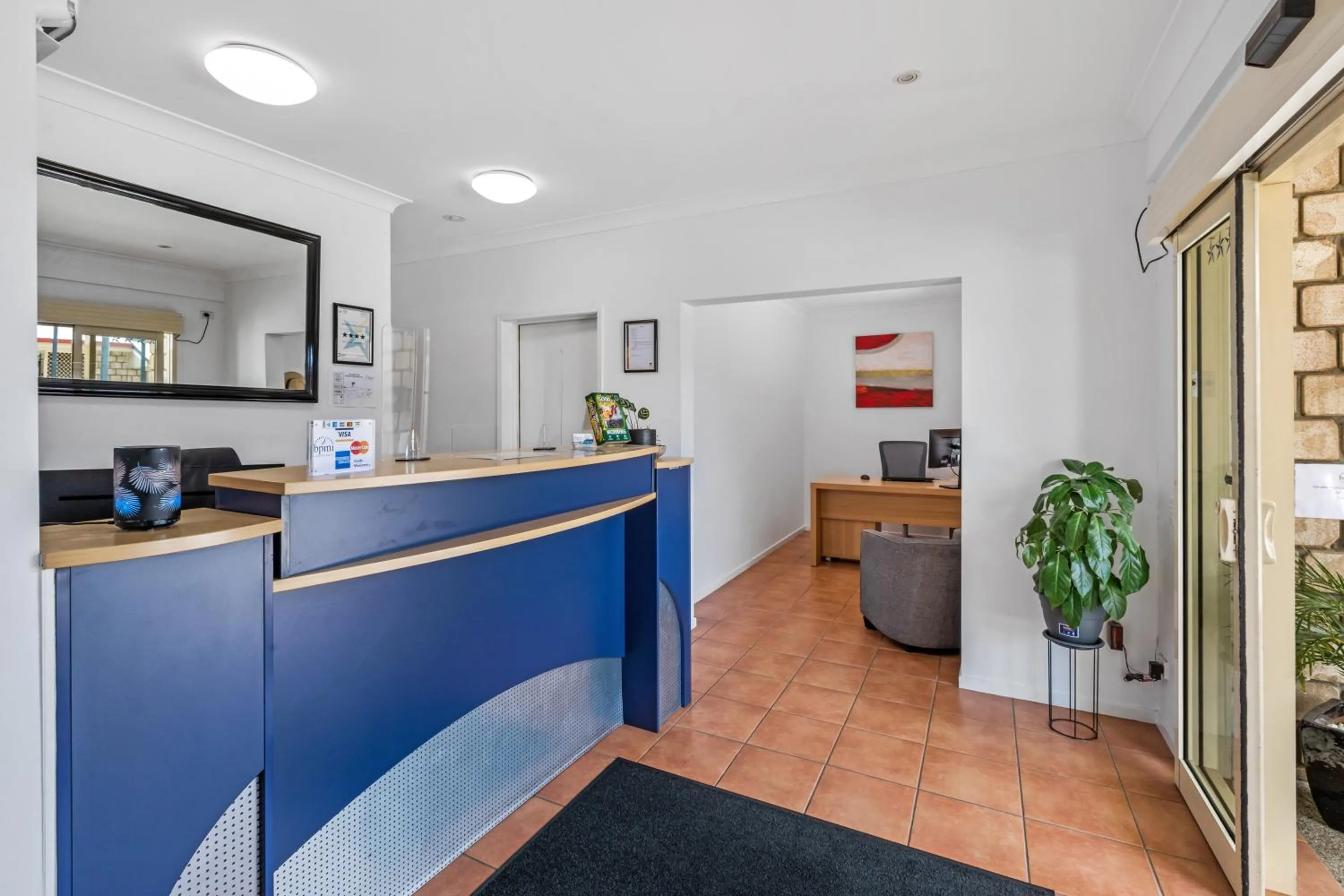 Lobby or reception in Browns Plains Motor Inn