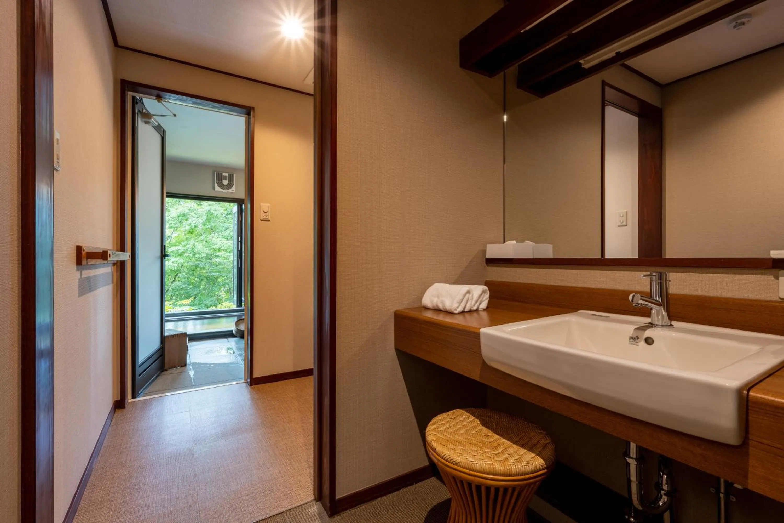 Bathroom in Kusayane no yado Ryunohige