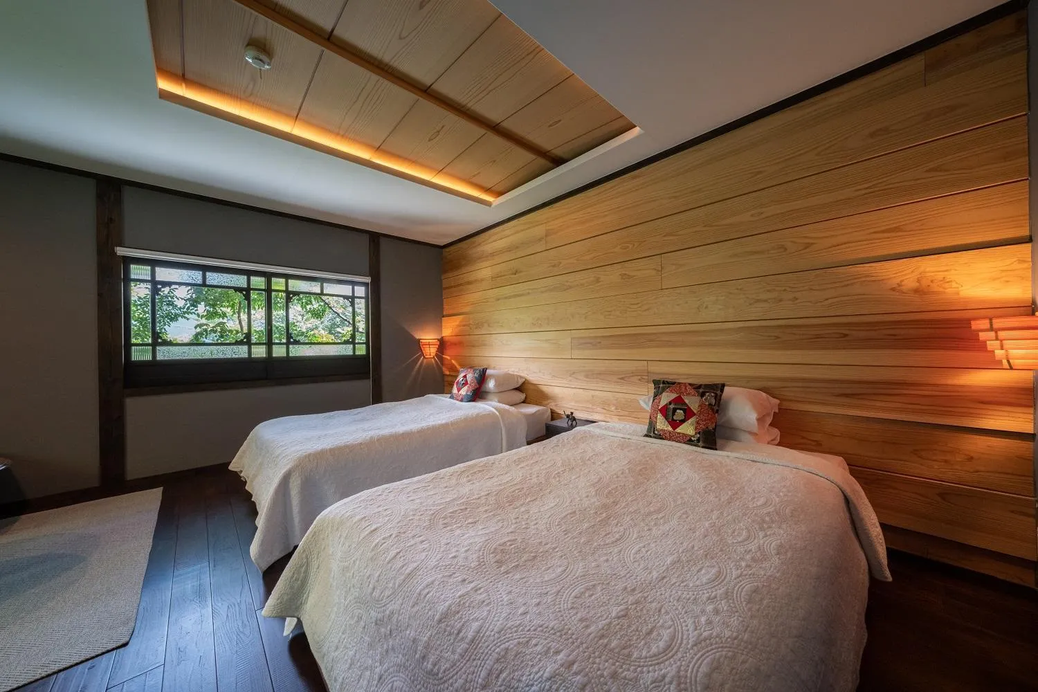 Bedroom, Bed in Nihon-no-Ashitaba