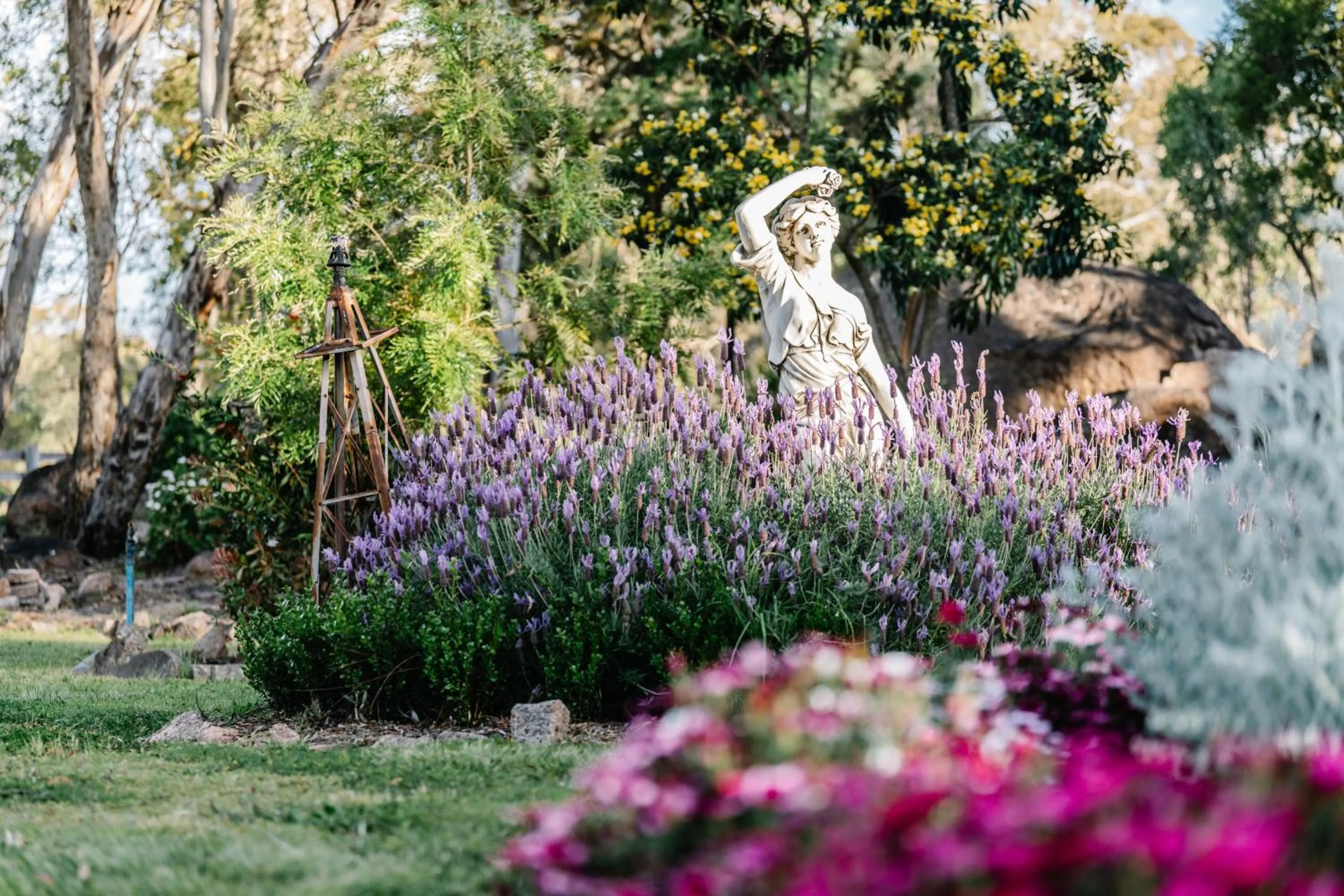 Granite Gardens Cottages & Lake Retreat