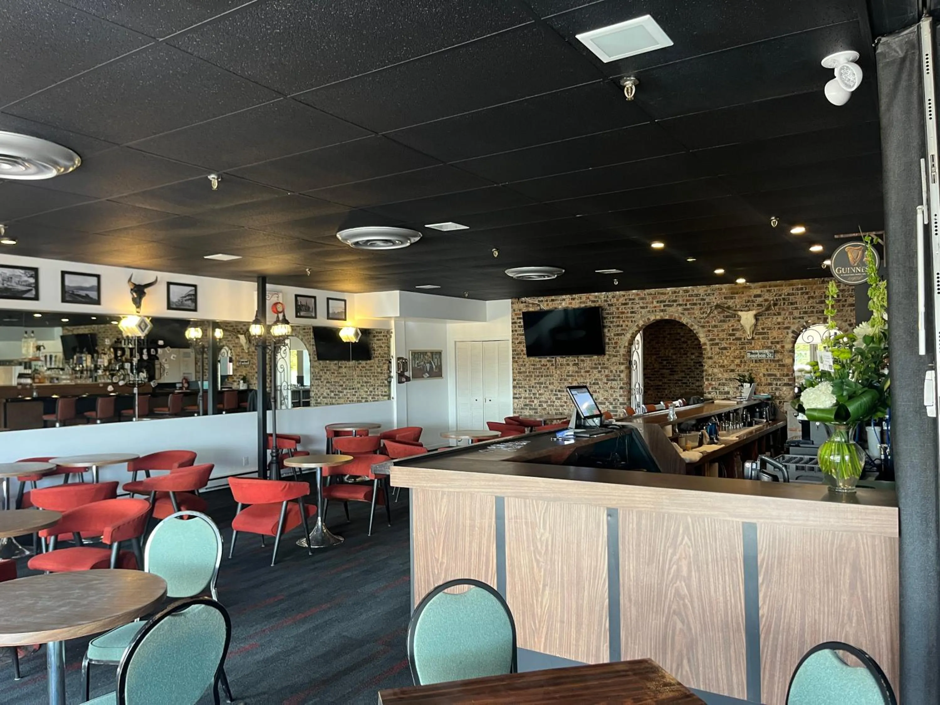 Lounge or bar in Hotel Motel Le Château