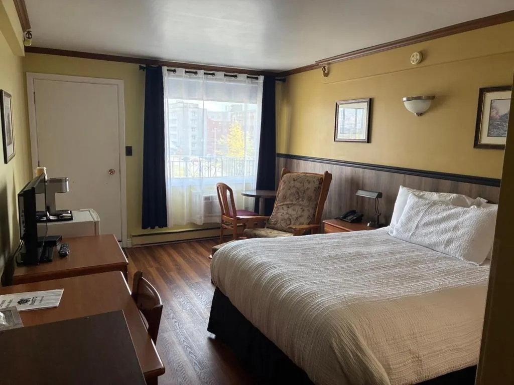 Bed in Hotel Motel Le Château