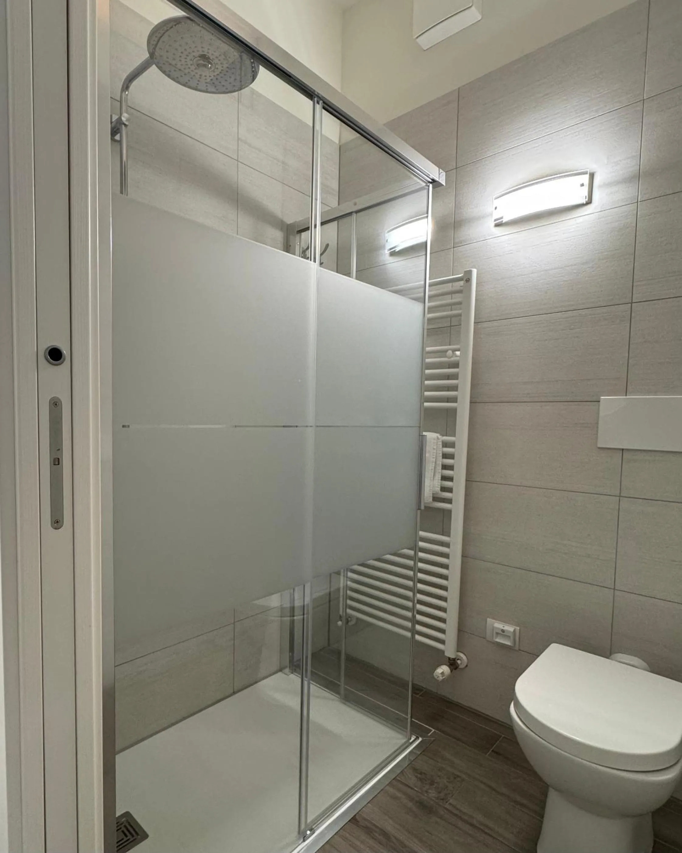 Shower in CASA BACI - Soggiorno nel Gusto