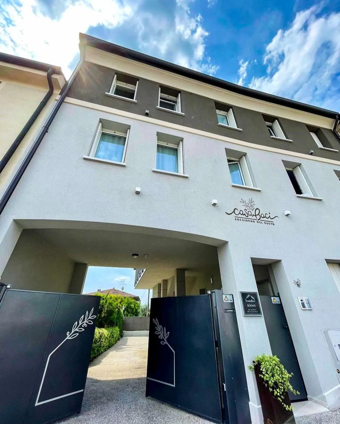 Facade/entrance in CASA BACI - Soggiorno nel Gusto