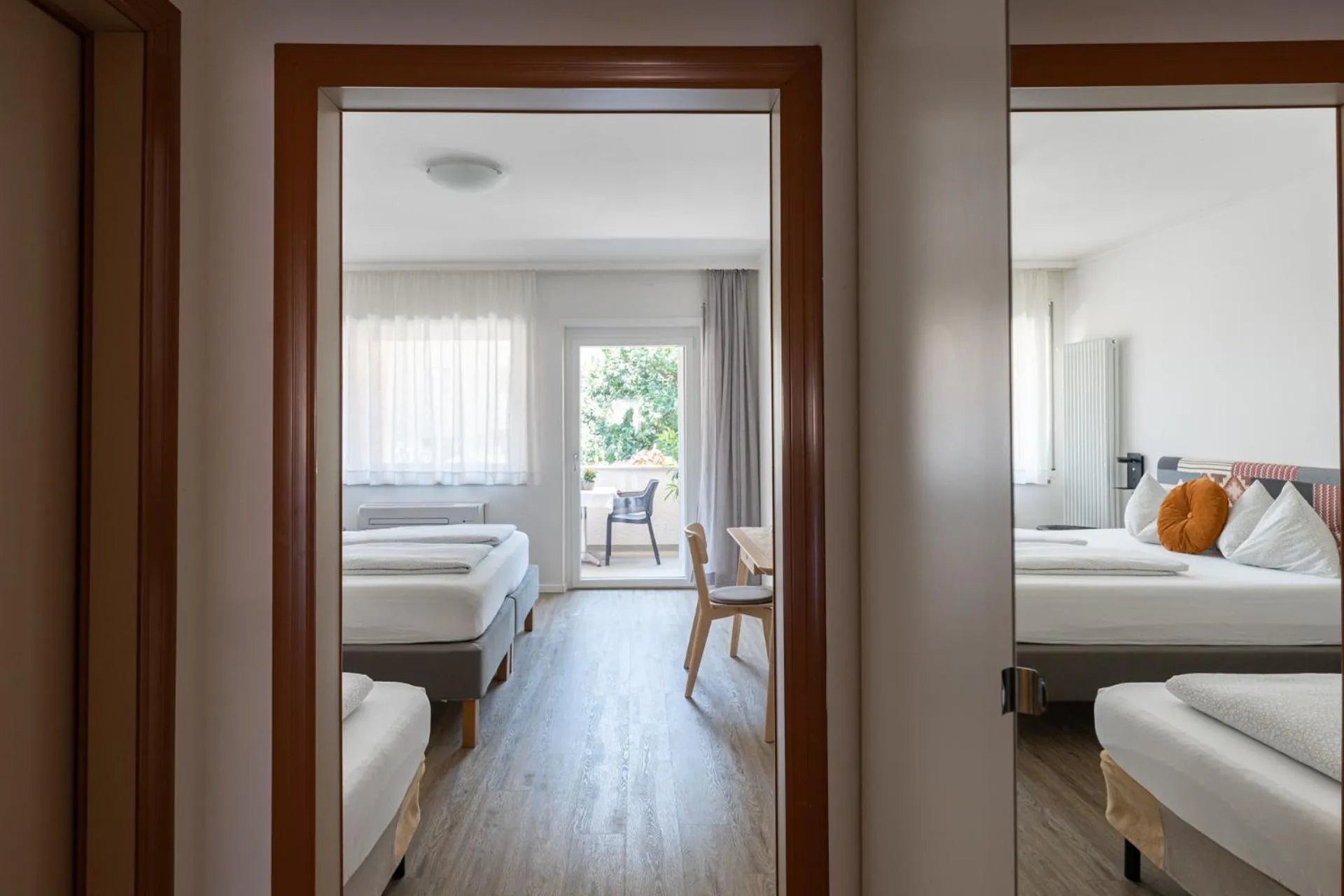 Bedroom, Bed in Gasthof Salurn