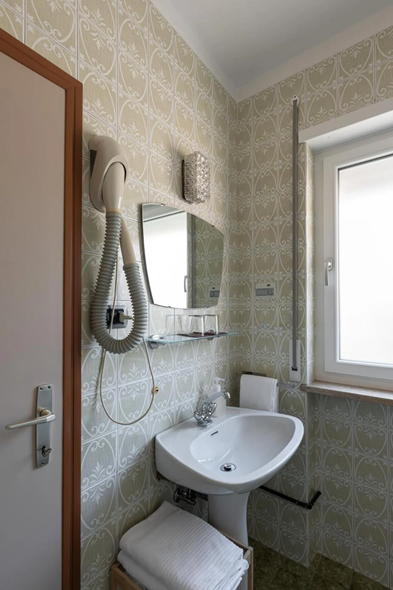 Bathroom in Gasthof Salurn