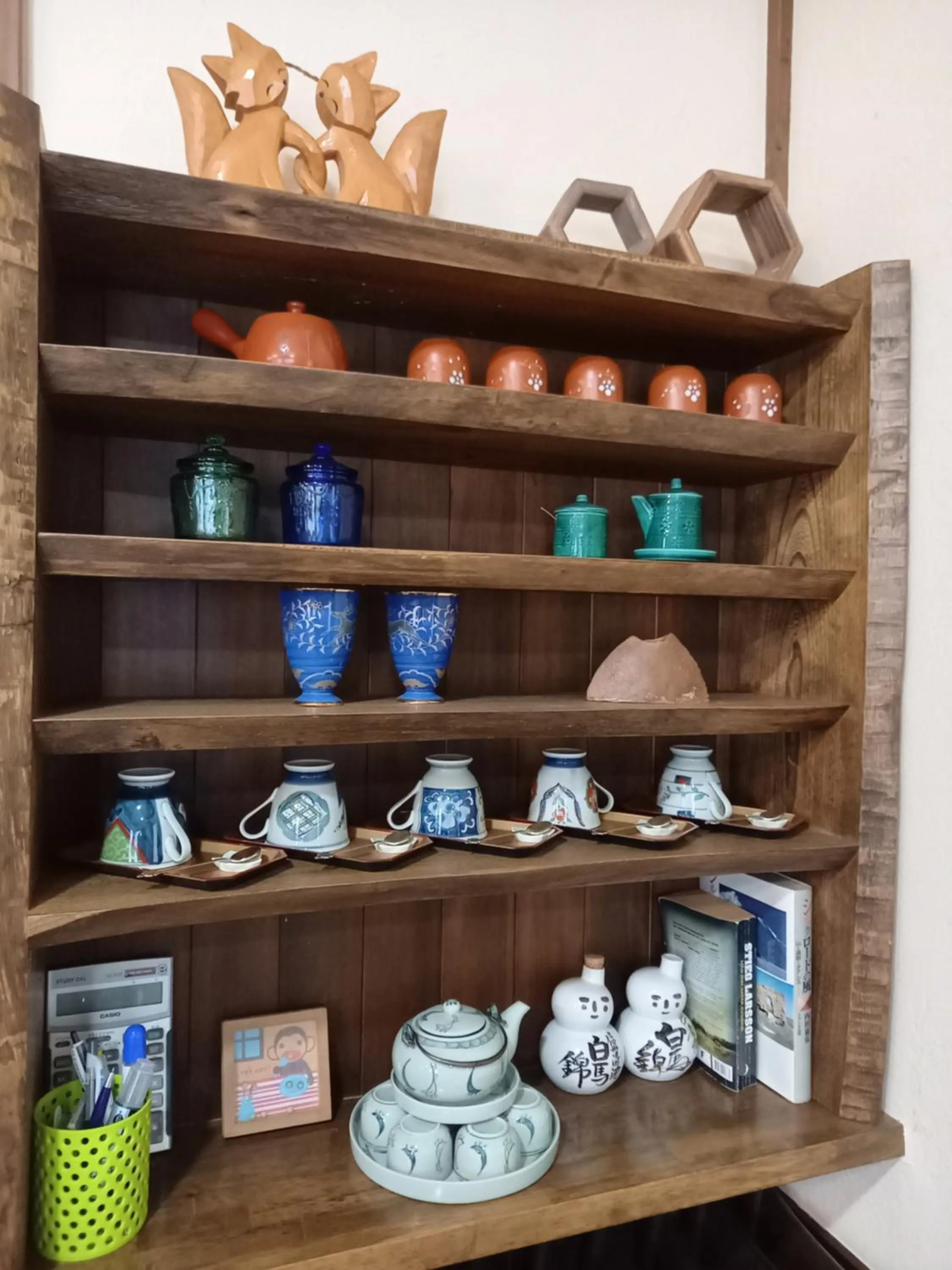 Decorative detail in Hakuba Powder Lodge Taketombo