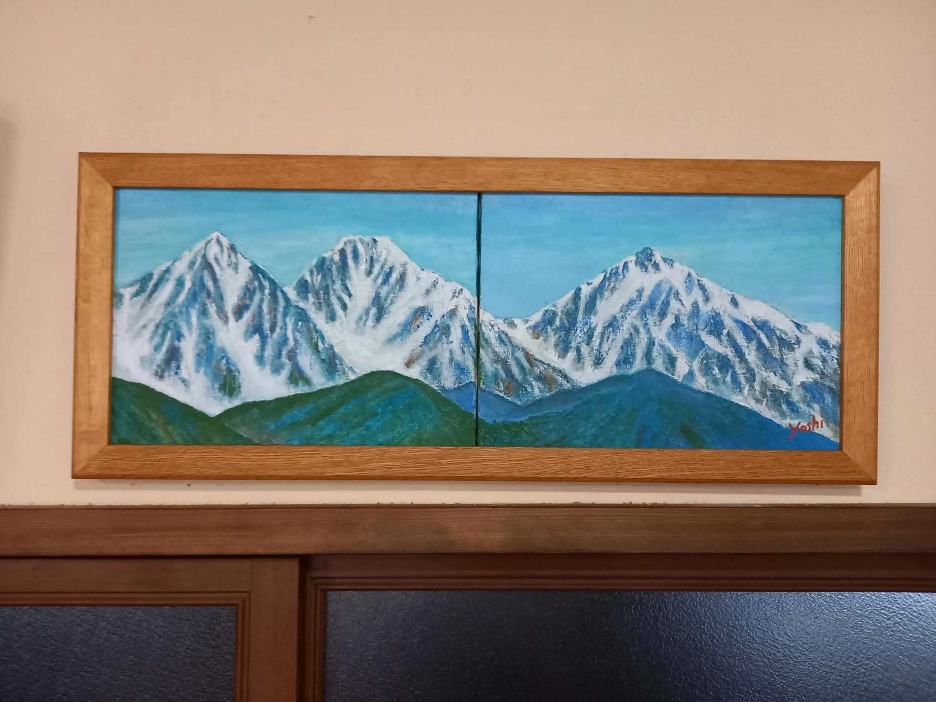 Decorative detail in Hakuba Powder Lodge Taketombo