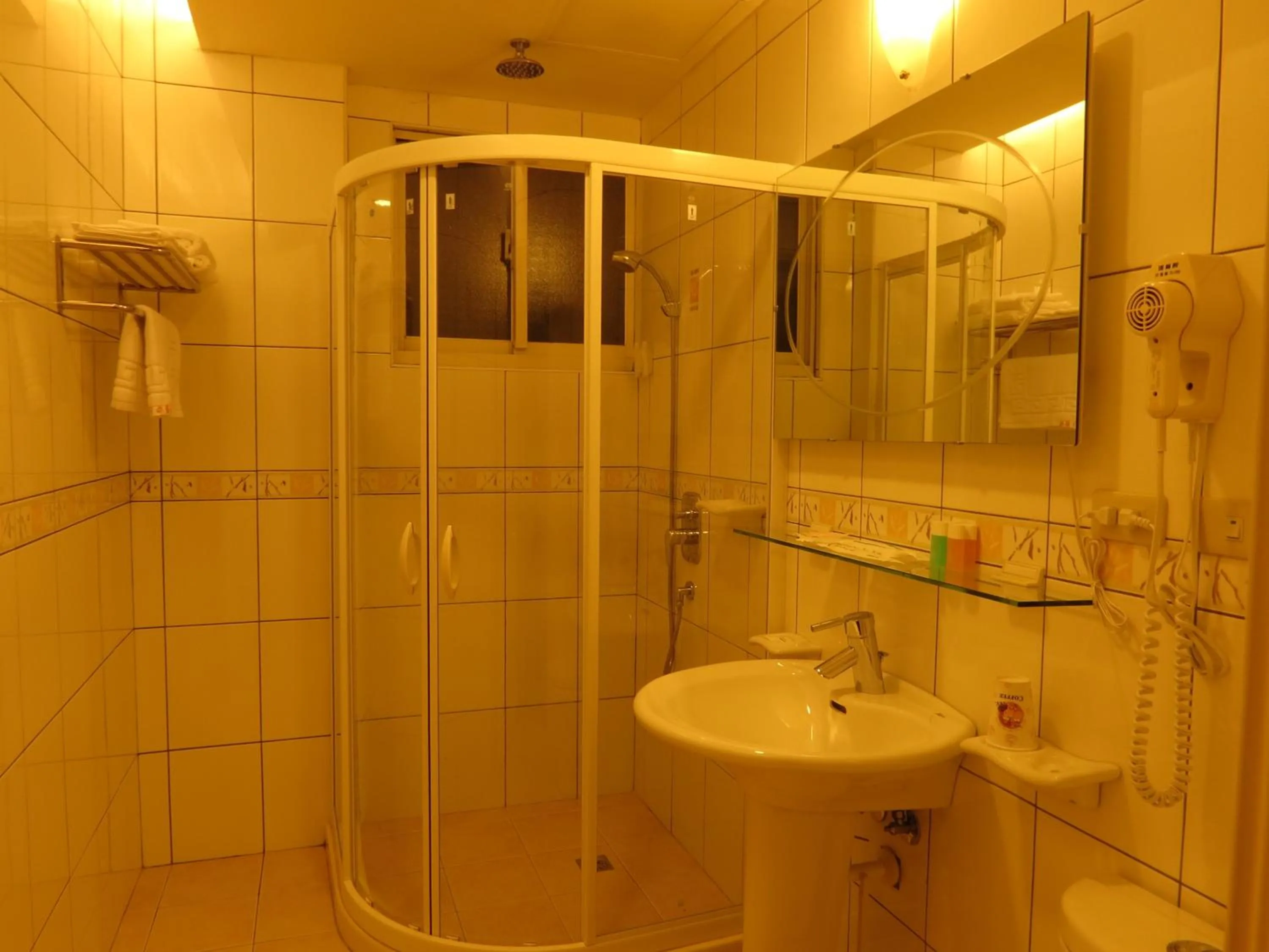 Shower in Formosa Arcadian Villa