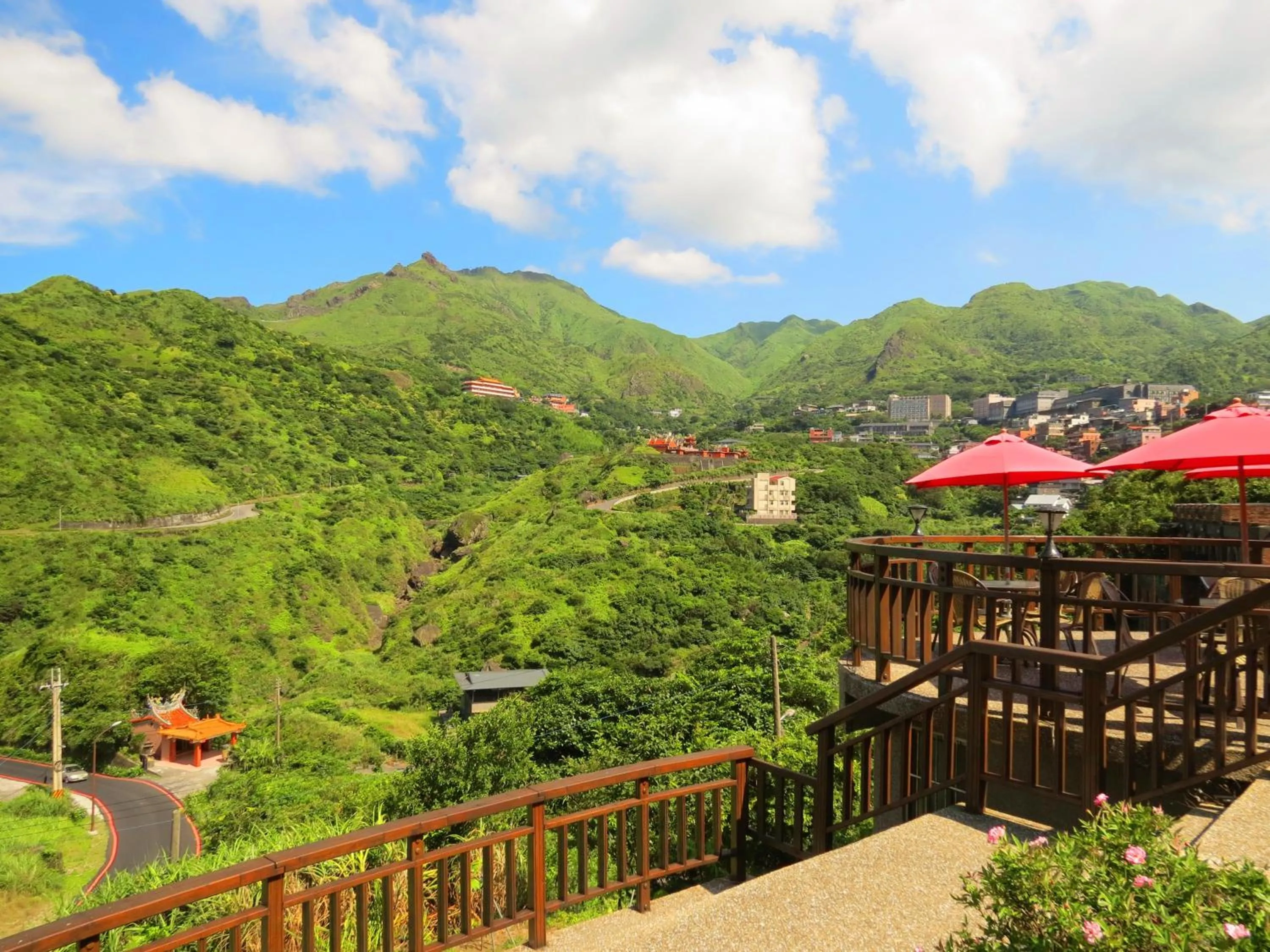 Restaurant/places to eat in Formosa Arcadian Villa
