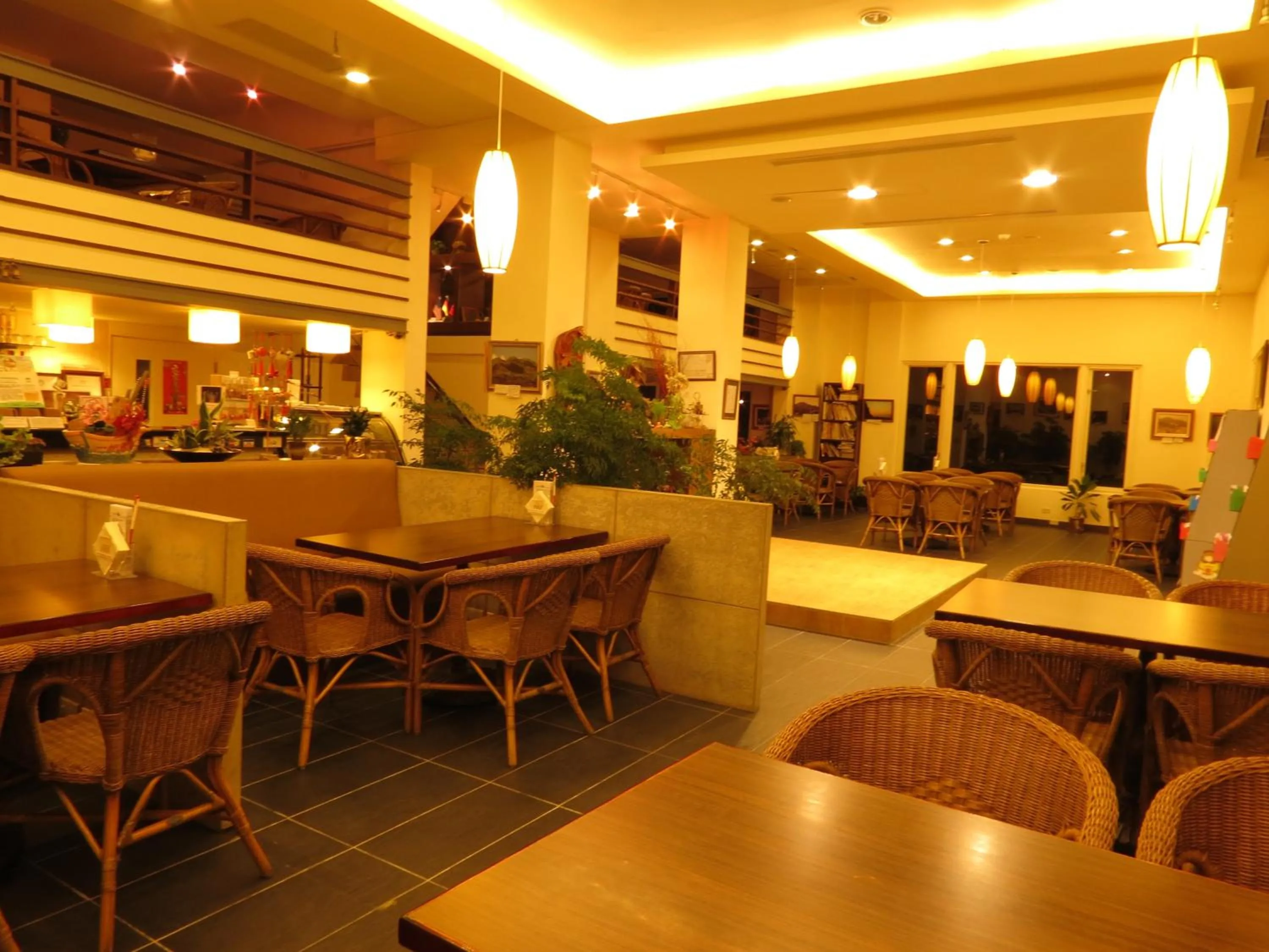 Restaurant/places to eat in Formosa Arcadian Villa