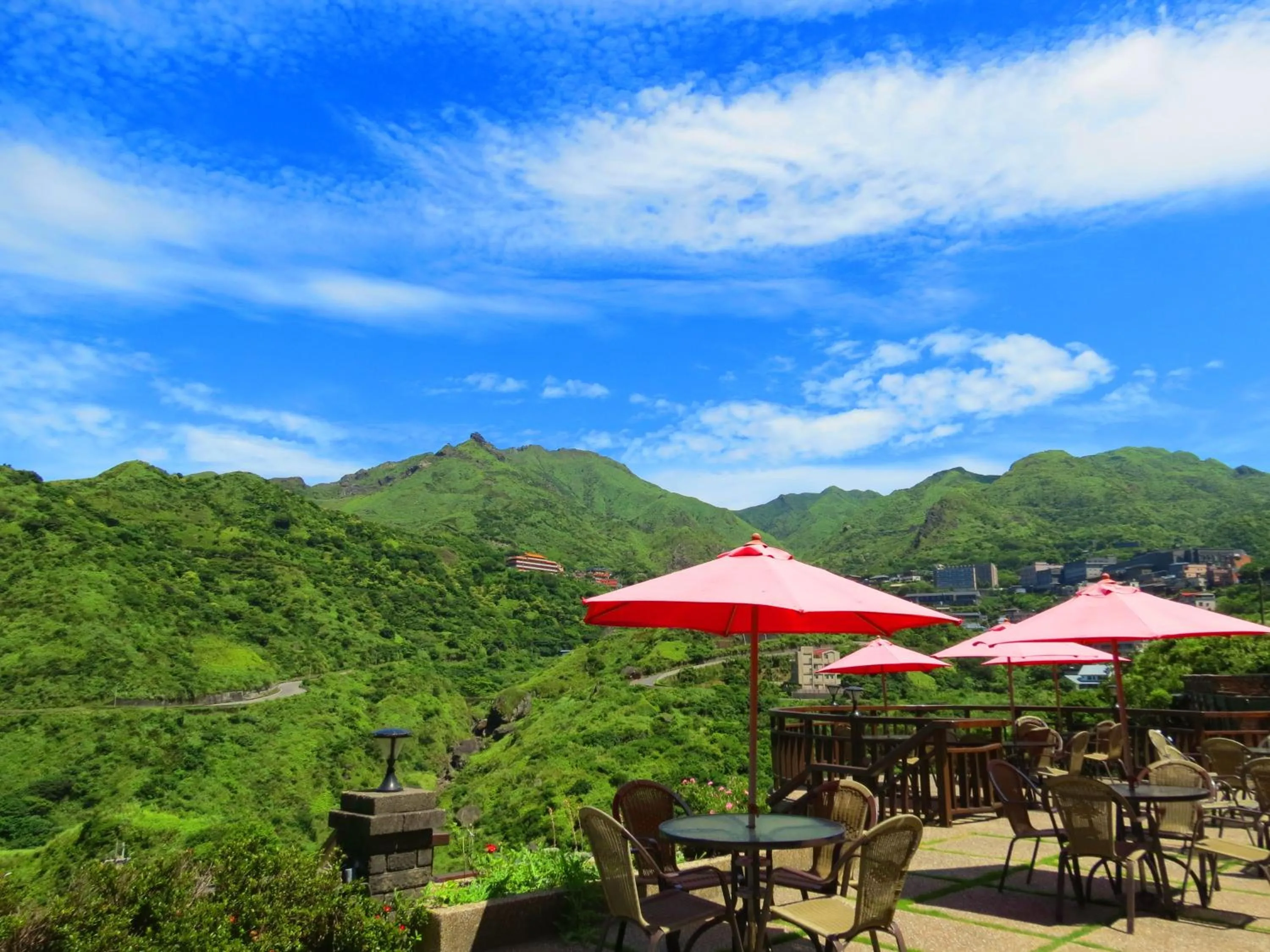 Restaurant/places to eat in Formosa Arcadian Villa