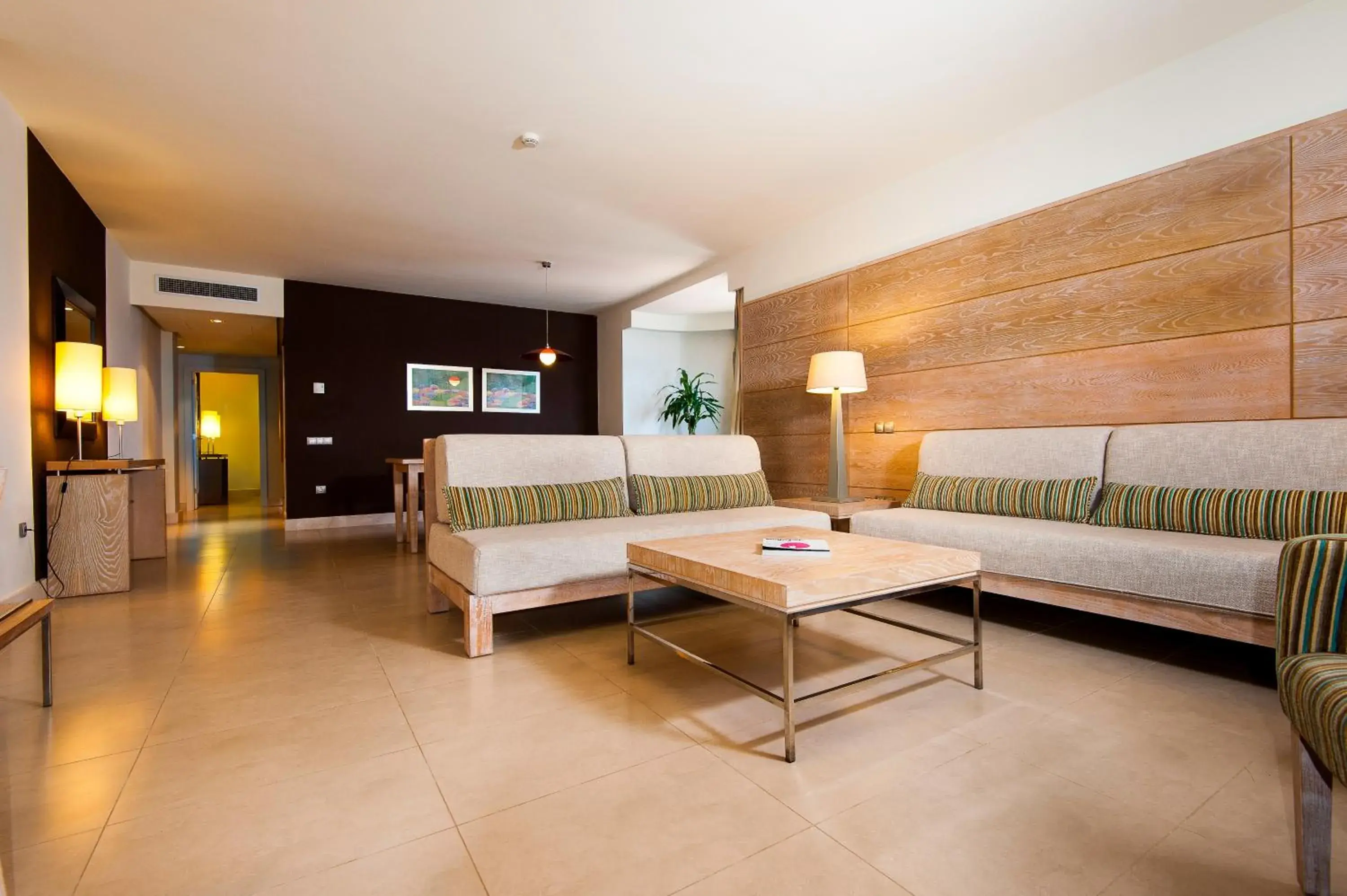 Photo of the whole room in Kn Hotel Arenas del Mar Adults Only Photo of the whole room in Kn Hotel Arenas del Mar Adults Only