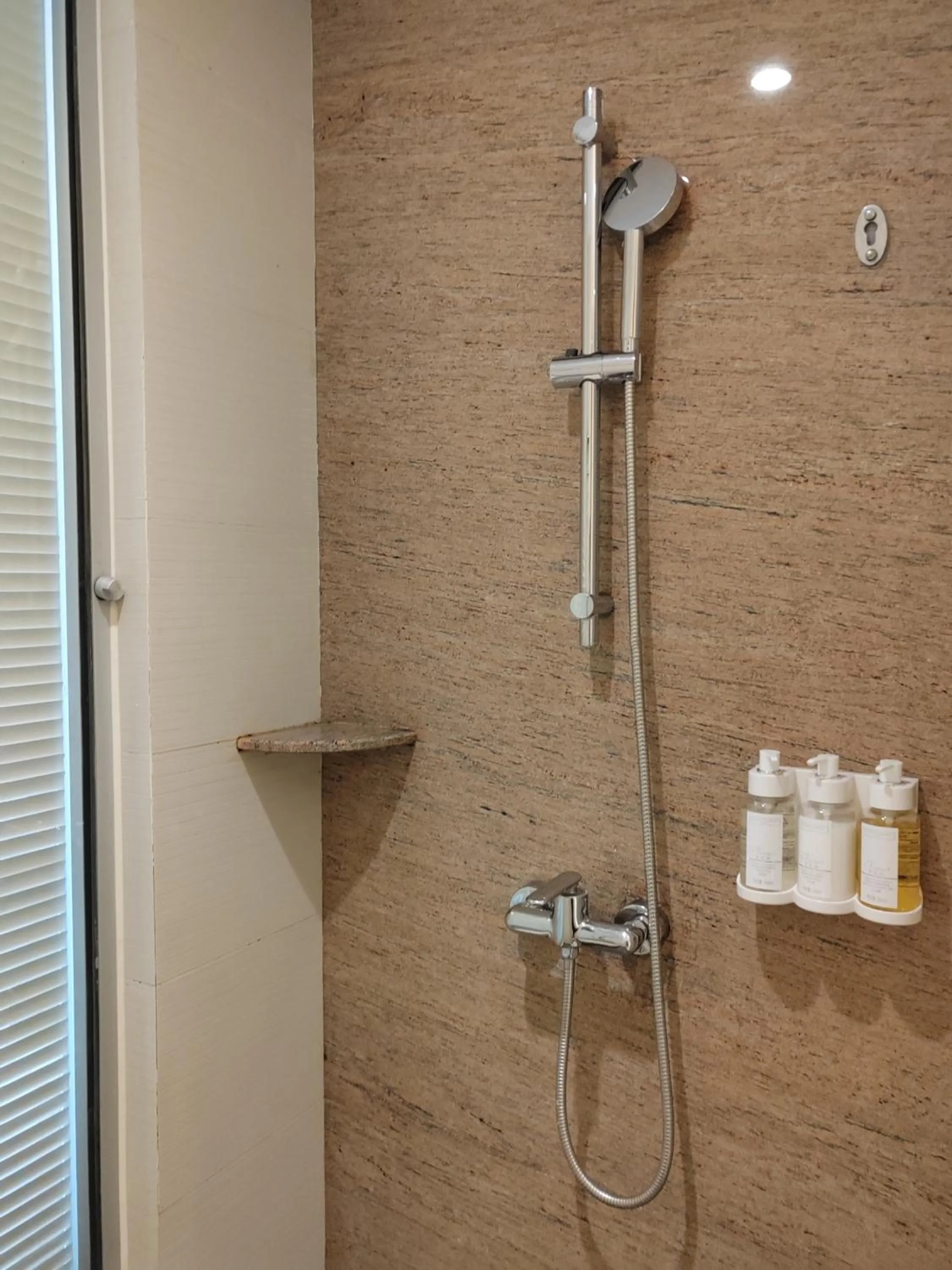 Toilet in Holiday Inn Nanyang by IHG