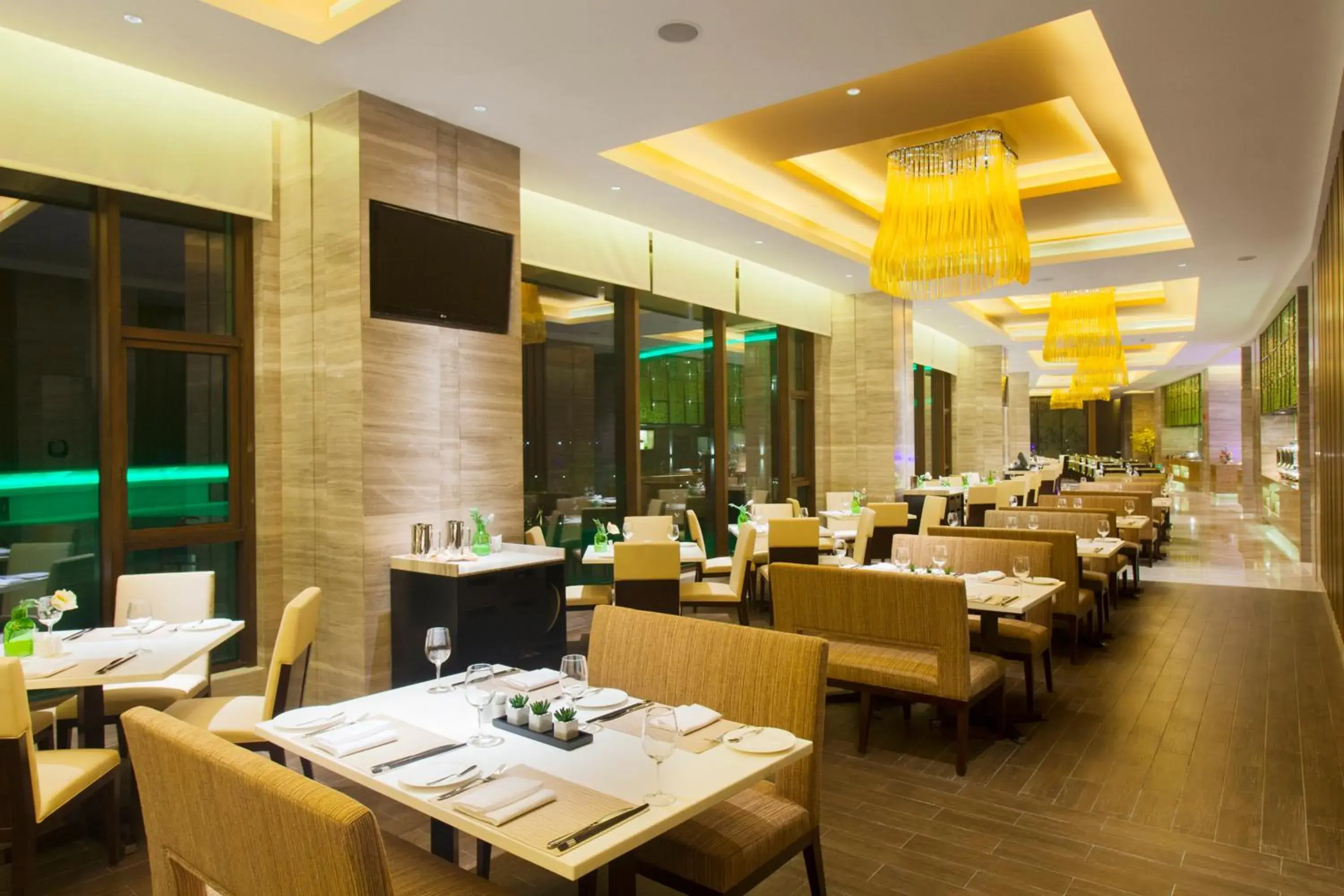 Restaurant/places to eat in Holiday Inn Nanyang by IHG Restaurant/places to eat in Holiday Inn Nanyang by IHG