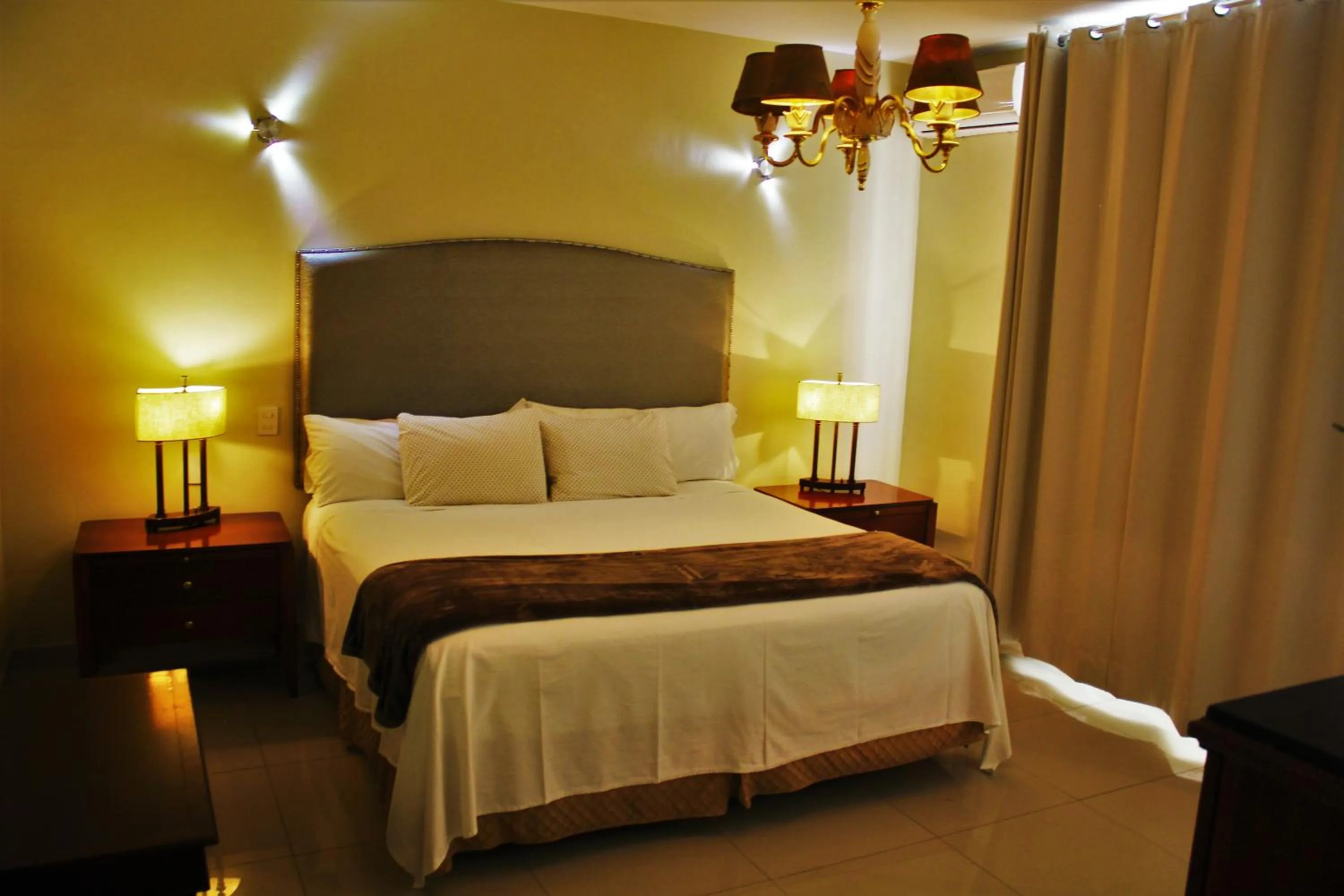 Bed in Hotel del Angel